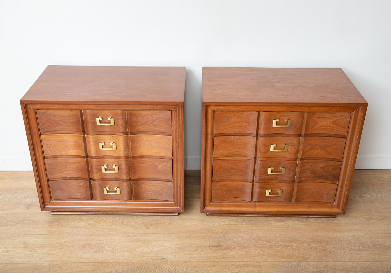 Pair of  Cerused Chest of Drawers, USA 1950 5