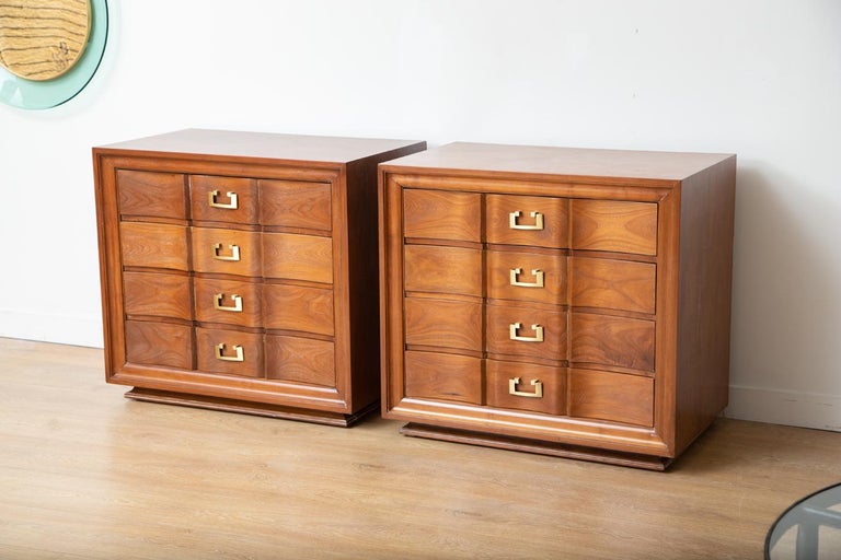 Mid-Century Modern Pair of  Cerused Chest of Drawers, USA 1950 For Sale