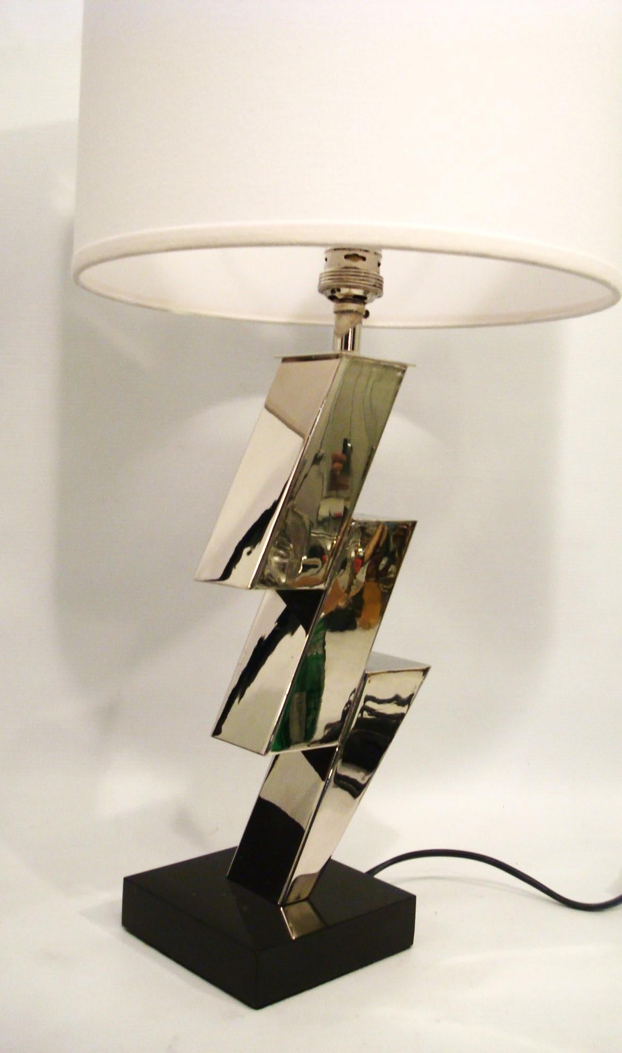 Pair of Lightning Art Deco Desny Style Table Lamps French 1930's In Good Condition For Sale In Buenos Aires, Olivos