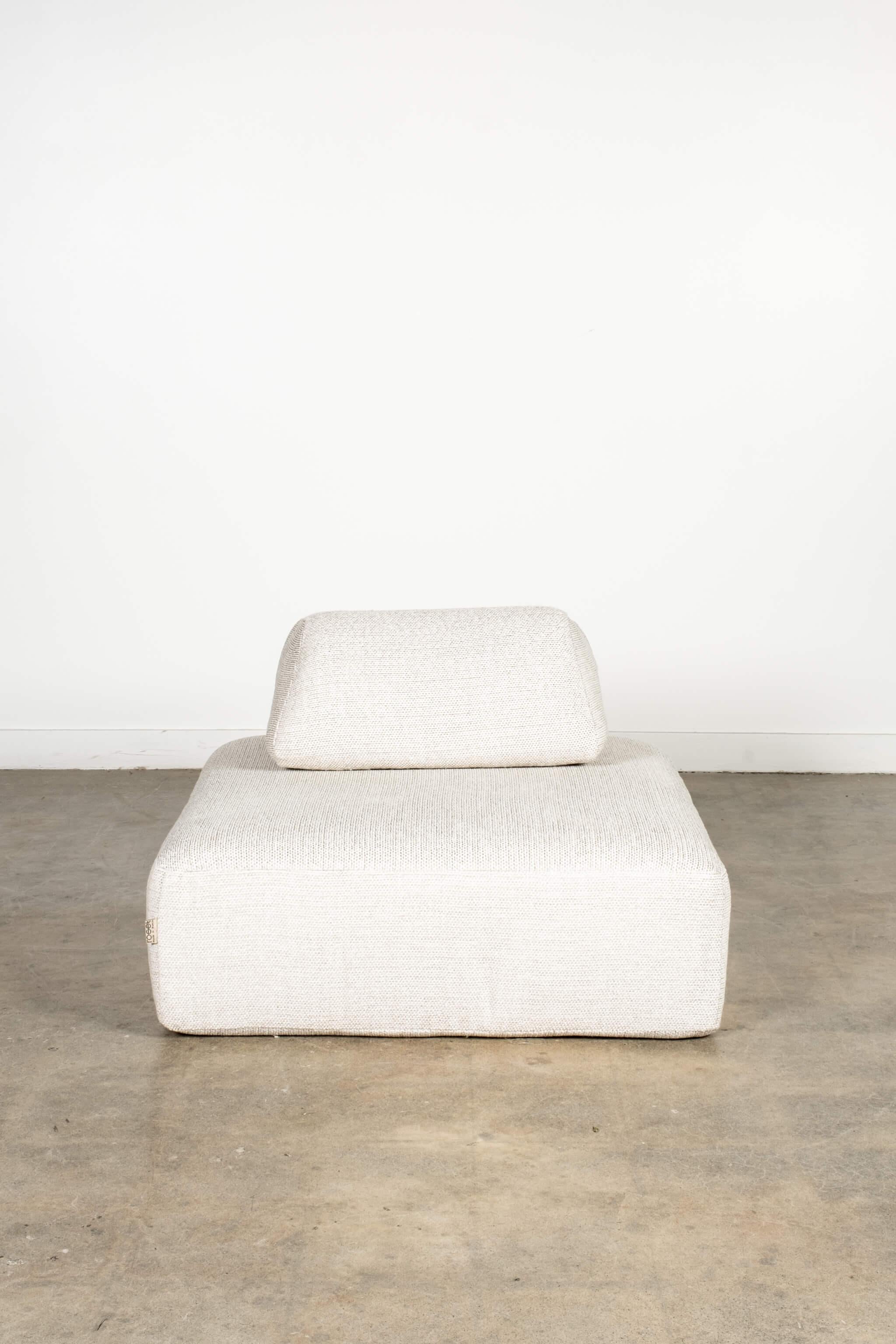 Tissu Paire de fauteuils Ligne Roset 'Ego' par D'urbino & Lomazzi en vente