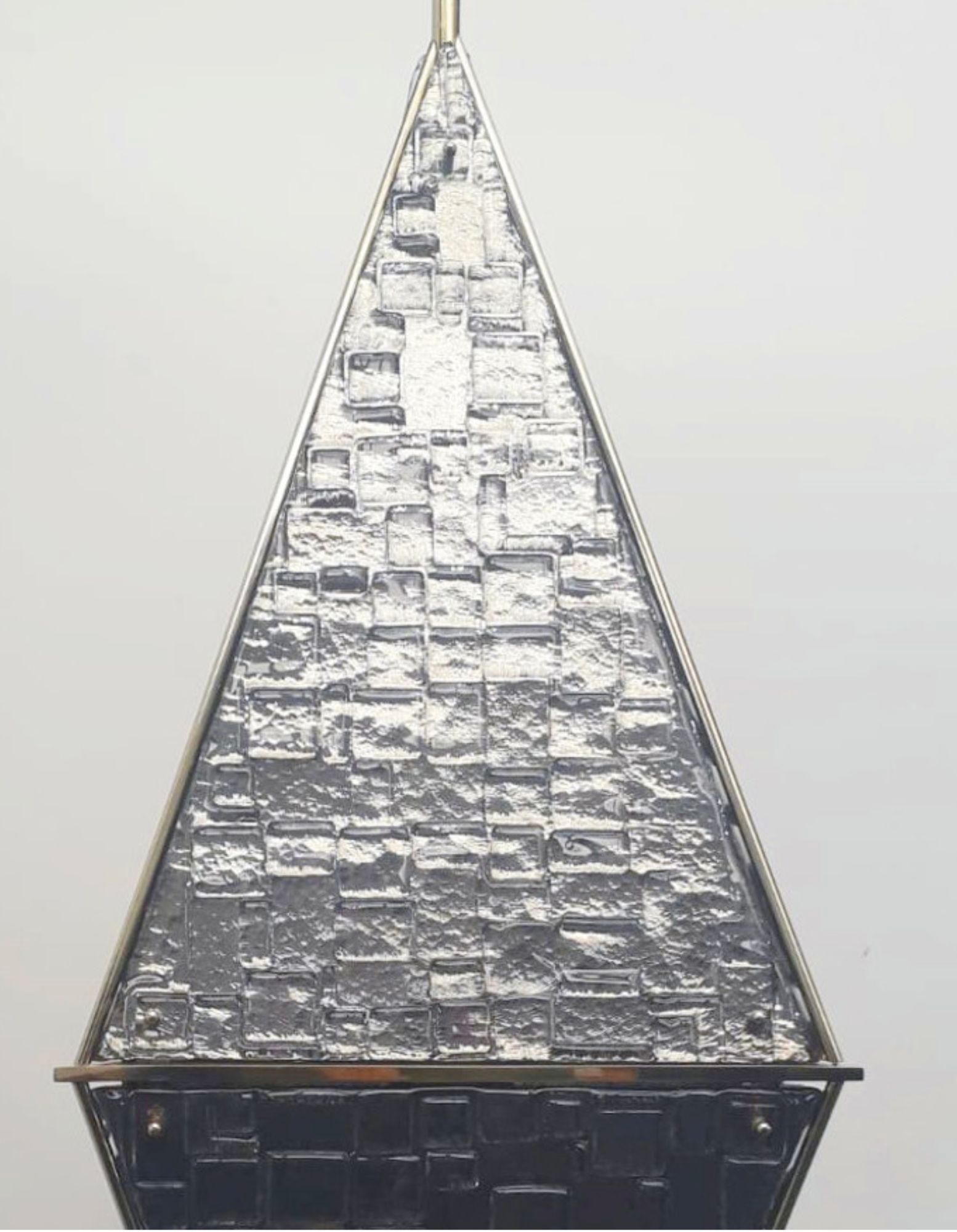 Pareja de linternas Luxor de edición limitada diseñadas por Gianluca Fontana Italia años 2000 en Excelente estado para la venta en Los Angeles, CA