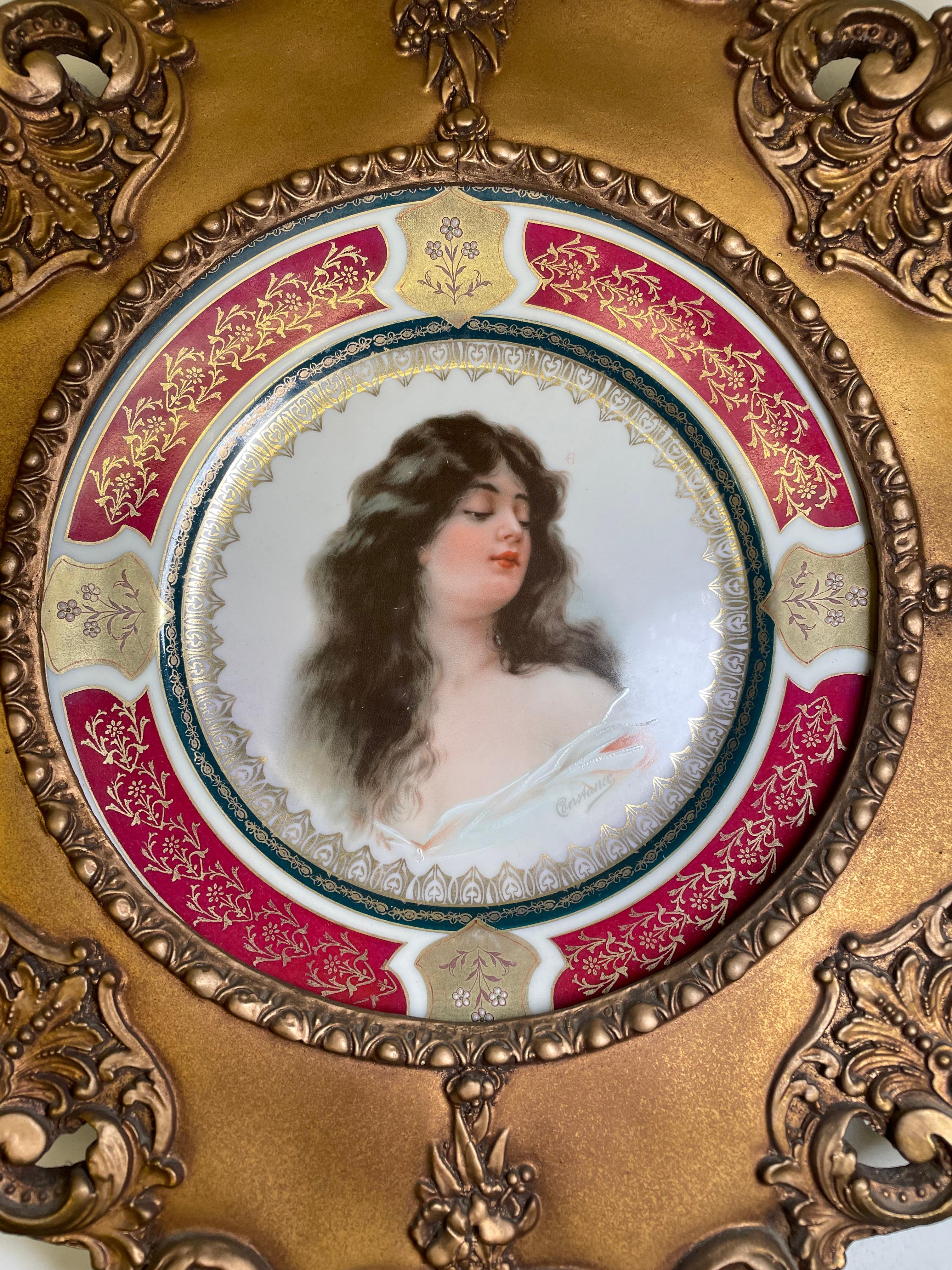 Pair of Limoges and Royal Vienna Porcelain Portraits Gilt Framed Plates For Sale 13