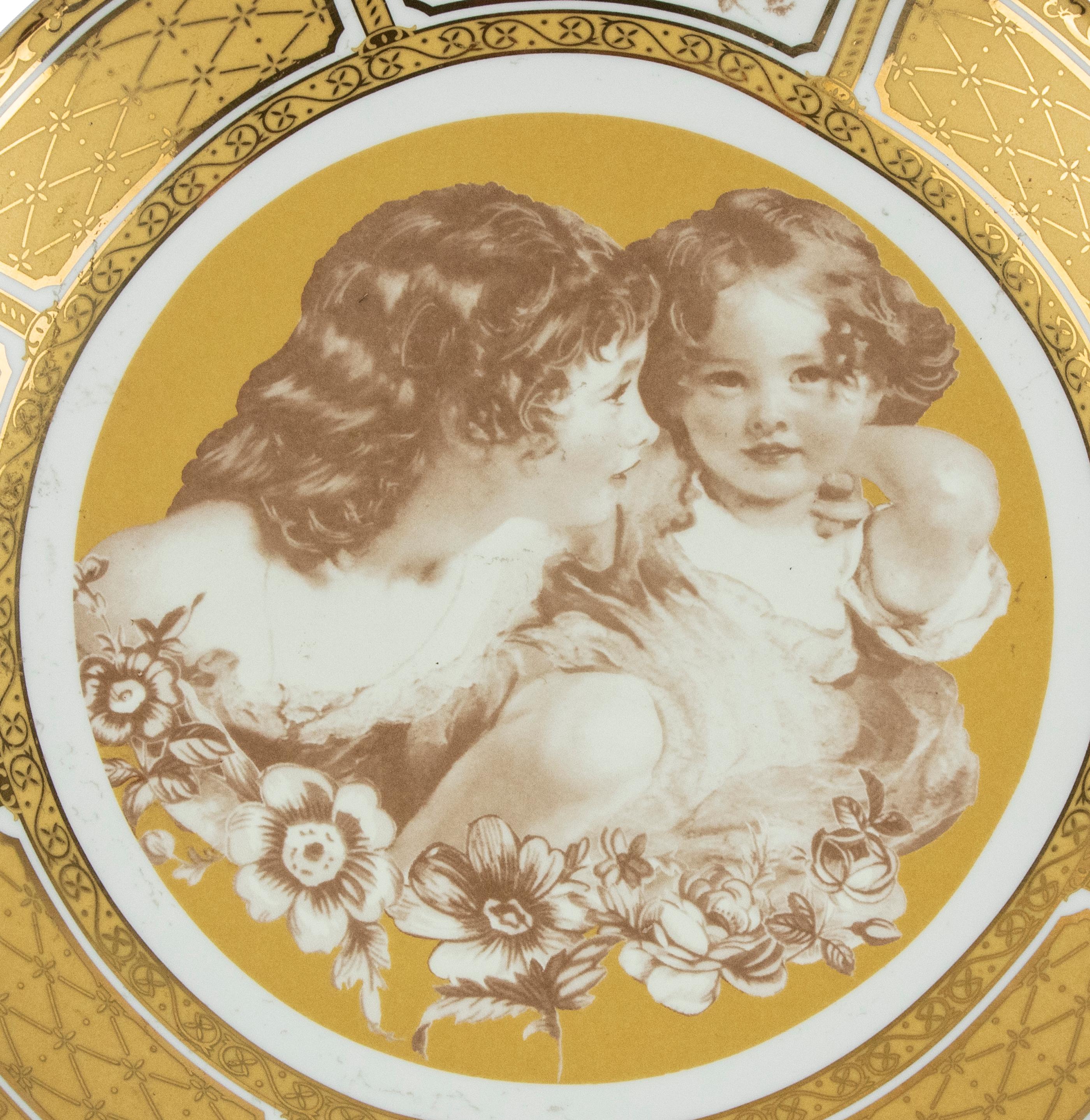 Pair of Limoges Porcelain Dishes, 1950 In Good Condition For Sale In Roma, IT