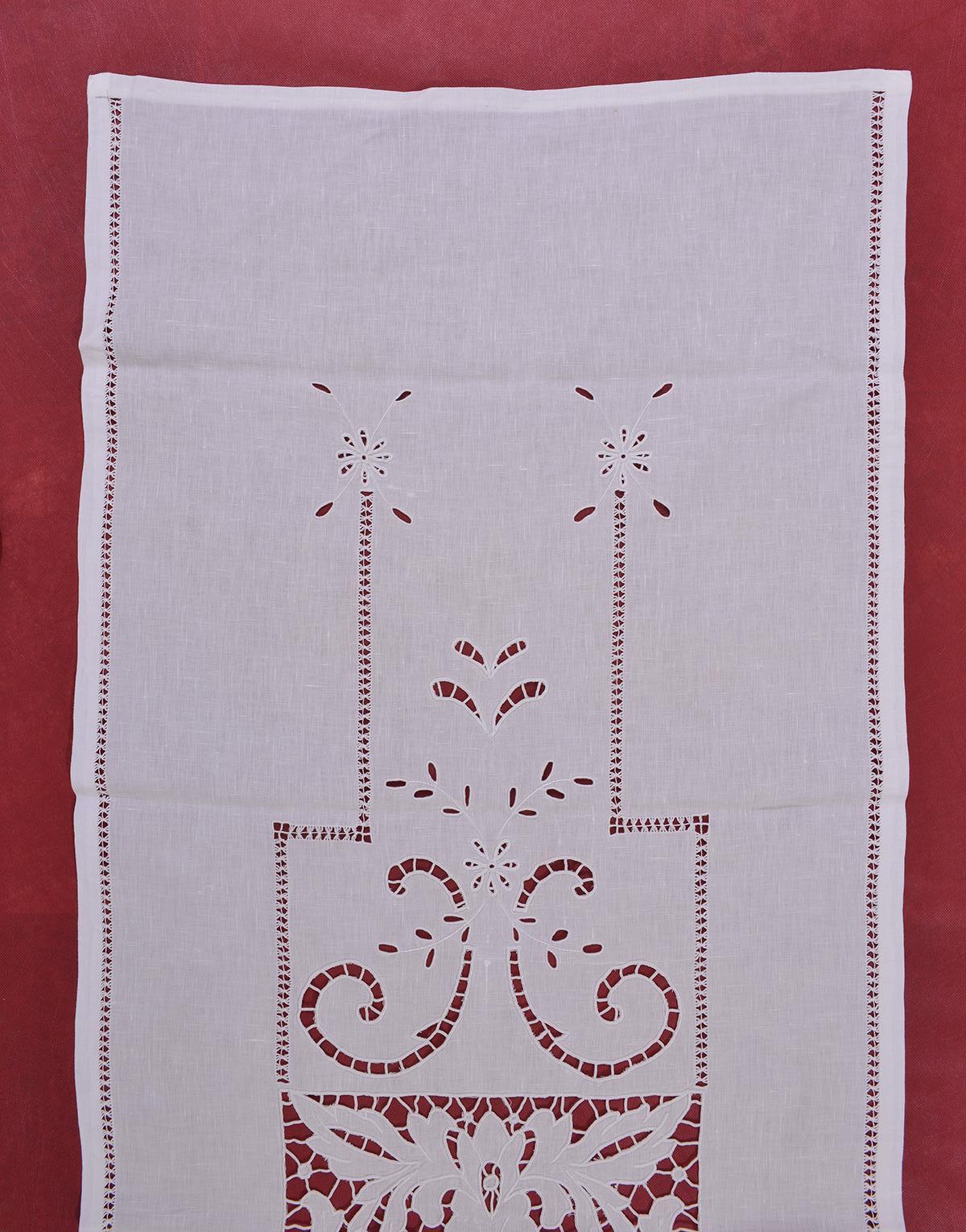 Pair of Linen Embroidered Curtains For Sale 4