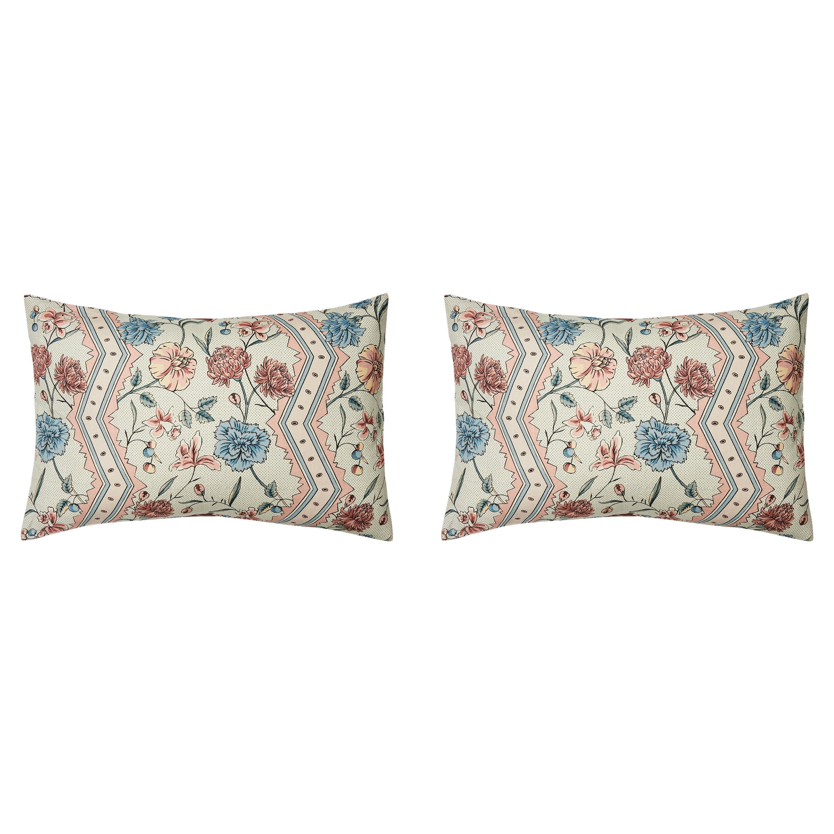 Pair of Linen Pillow Cushions - Marcel Pattern - Designed and Made in Paris For Sale