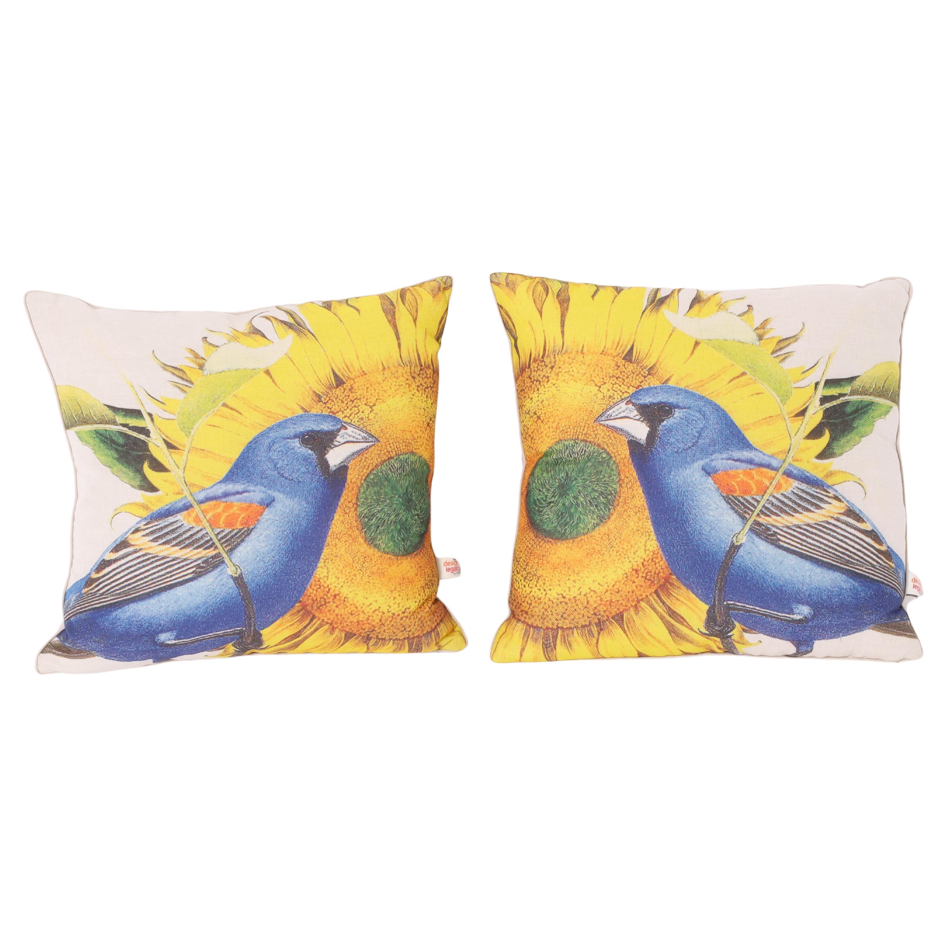 Paire de coussins en lin avec oiseaux bleus, prix individuel