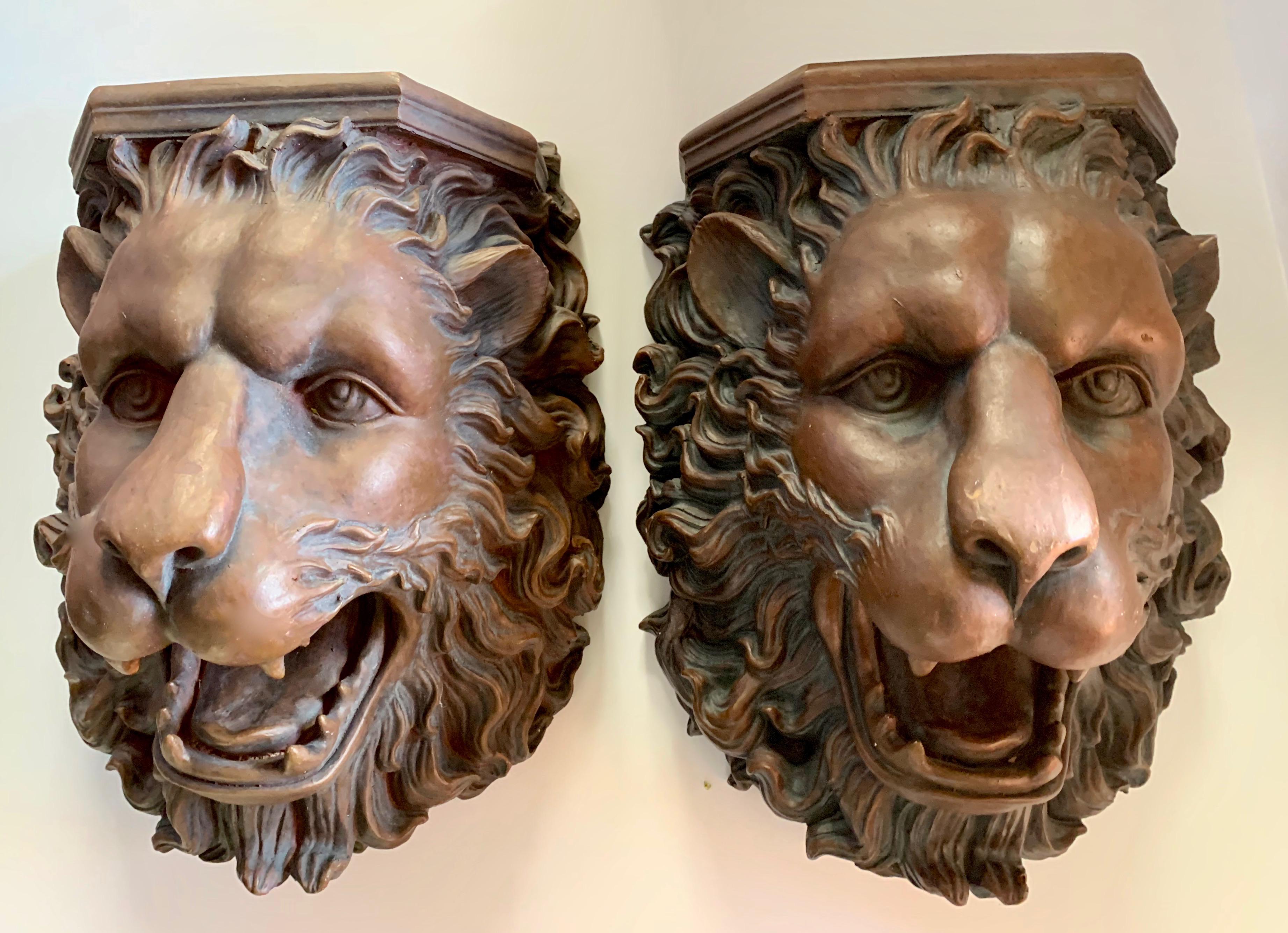 Rococo Pair of Lion Wall Shelves
