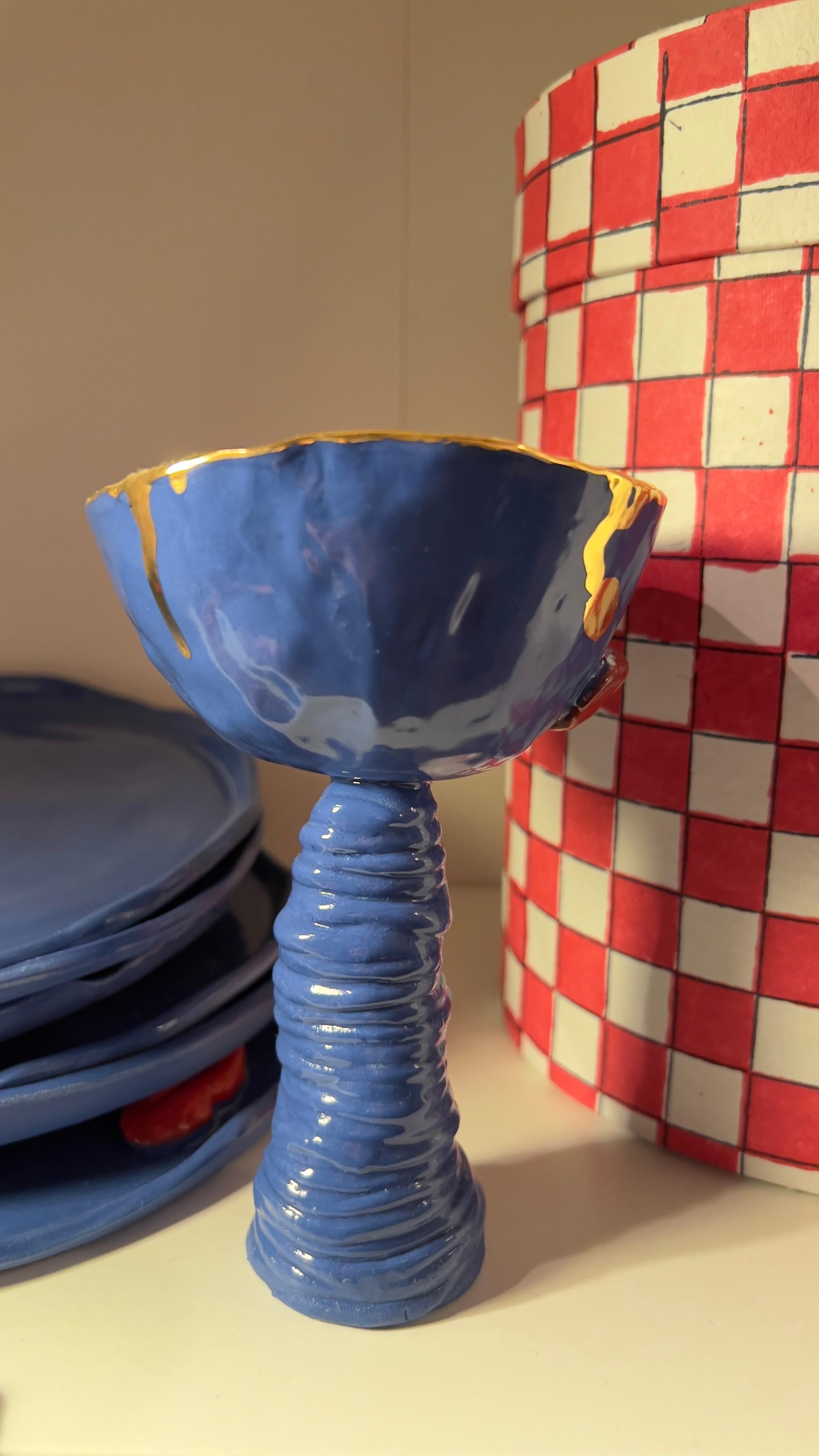 Bicchieri da vino in porcellana blu di Hania Jneid in vendita 3