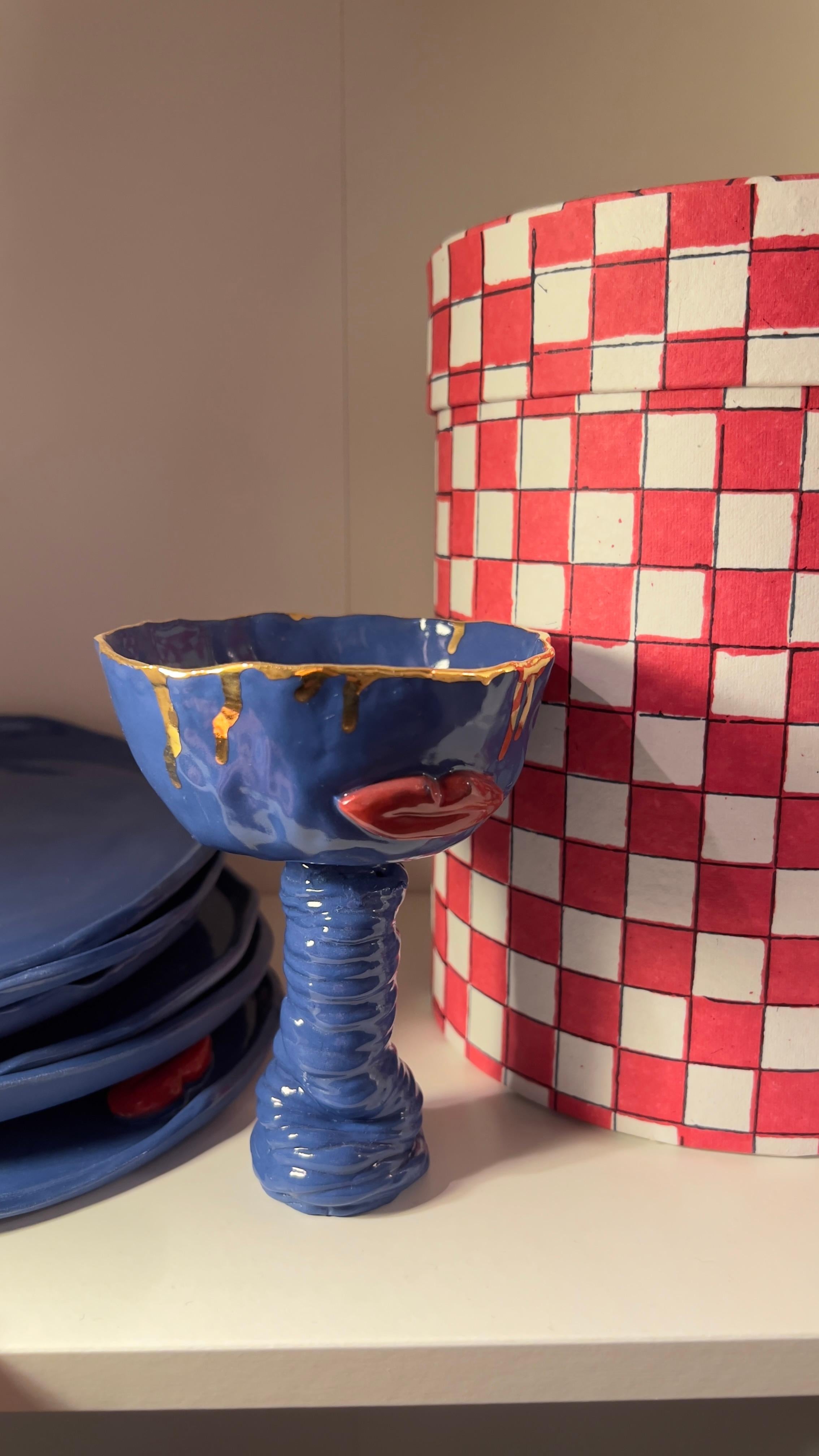 Bicchieri da vino in porcellana blu di Hania Jneid in vendita 10