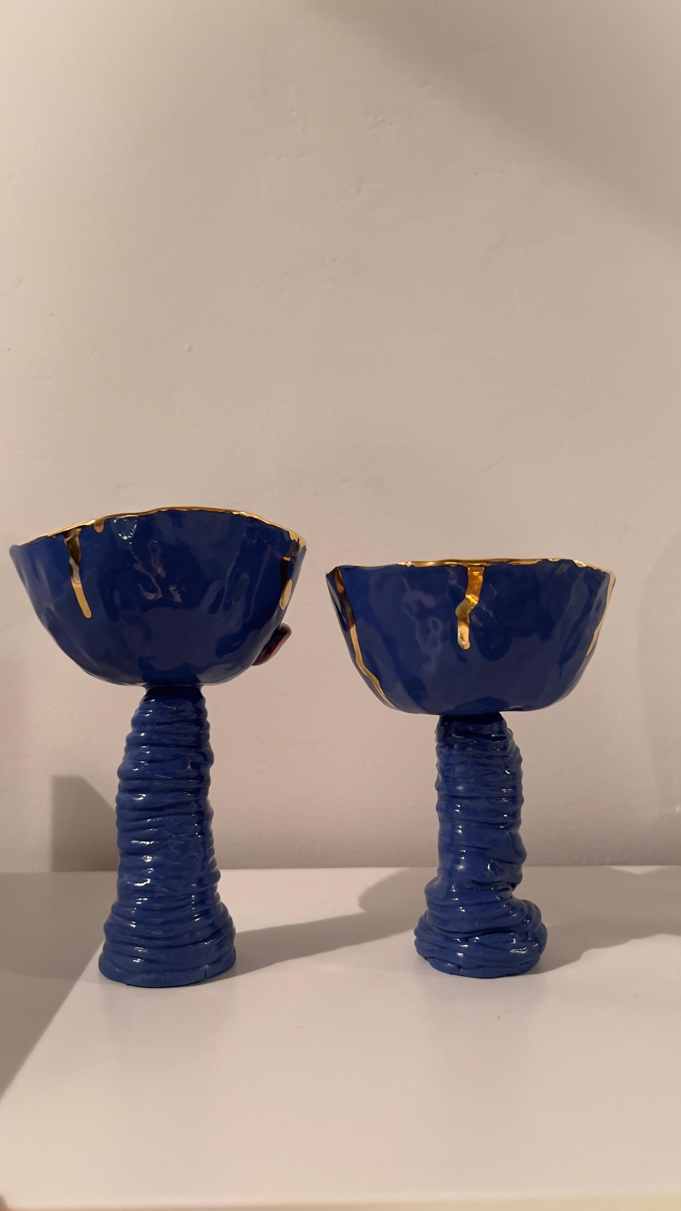 Porcellana Bicchieri da vino in porcellana blu di Hania Jneid in vendita