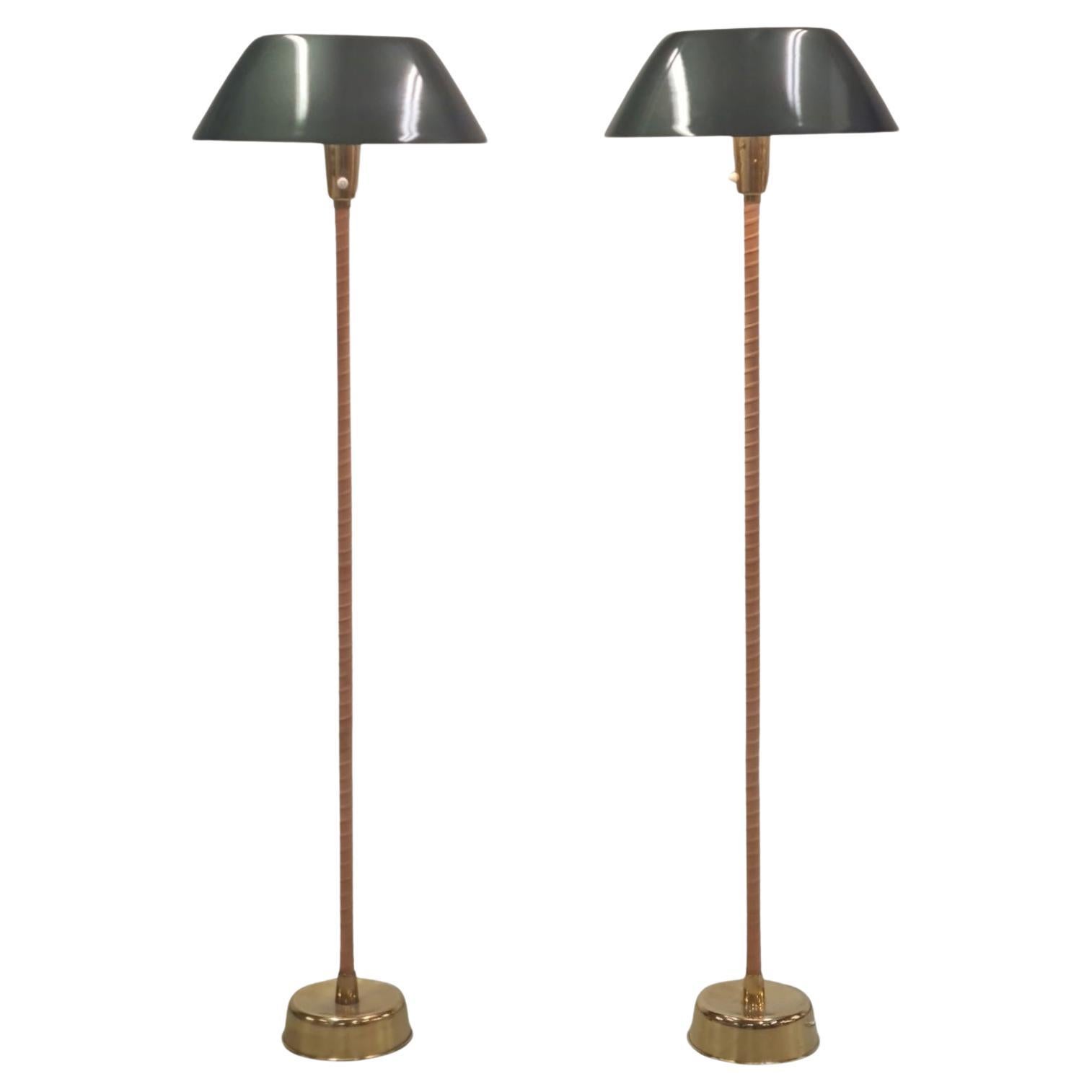 Paire de lampadaires Lisa Johansson-Papé Ihanne, Orno pour Stockmann-Orno 1960s en vente