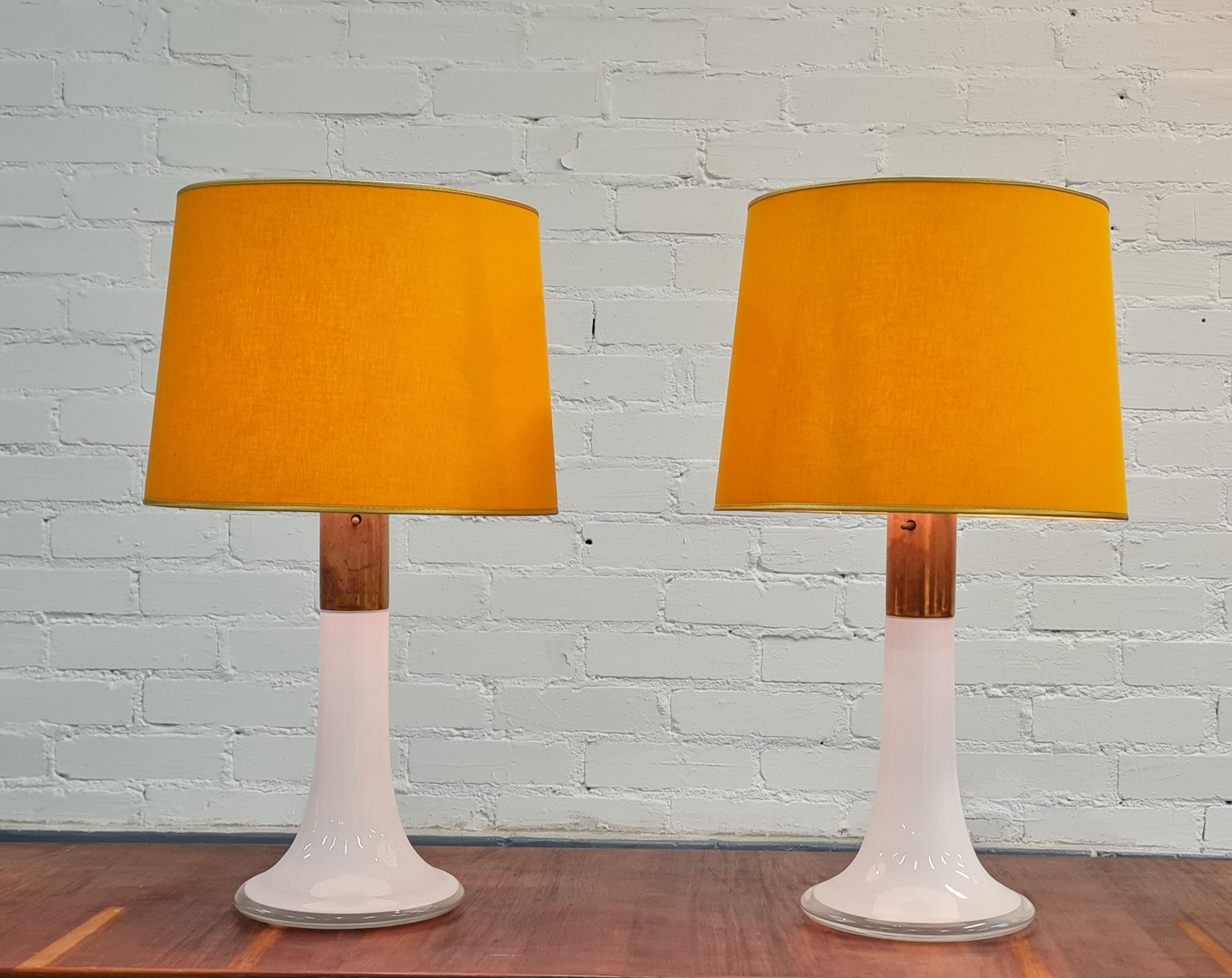 Mid-20th Century Pair of Lisa Johansson-Pape Table Lamps Model 46-017, for Orno
