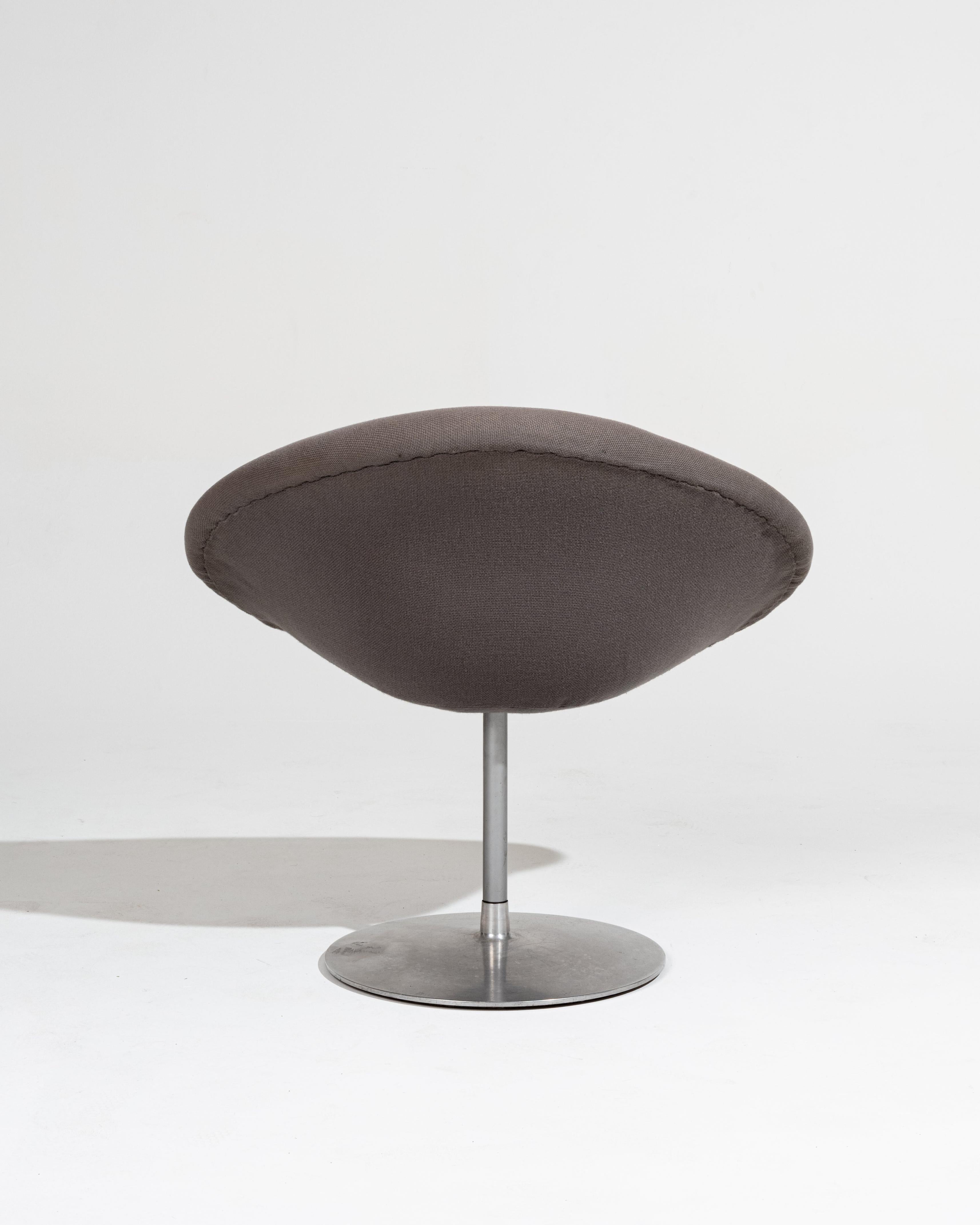 20th Century PAIR OF LITTLE GLOBE ARMCHAIRS, PIERRE PAULIN, 1980s For Sale