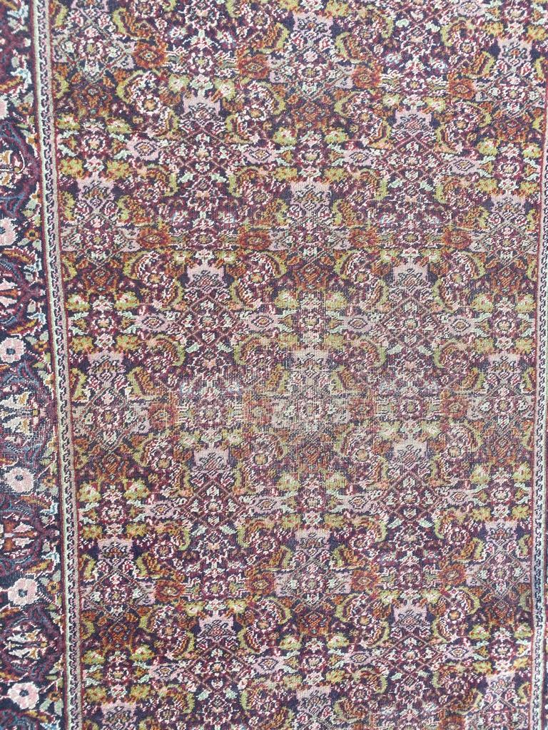 Bobyrug's Paar kleine indische Punjab Teppiche (20. Jahrhundert) im Angebot