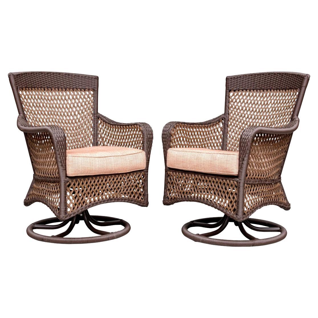 Pair Of Lloyd Flanders Grand Traverse "Loom Collection" Swivel Armchairs en vente