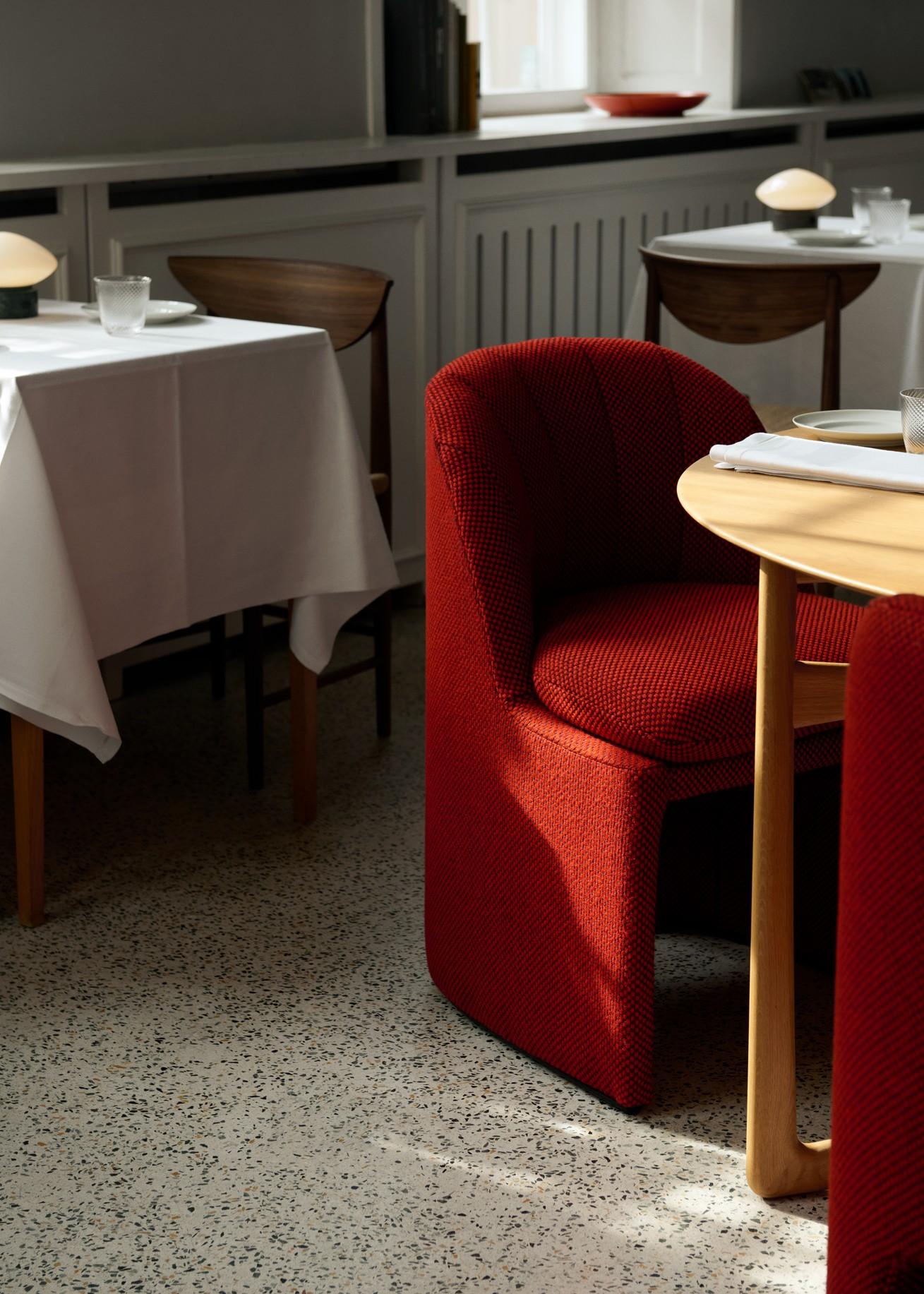 Tessuto Coppia di sedie Loafer SC106 Kvadrat/Sisu 0655 di Space Copenhagen &Tradition in vendita