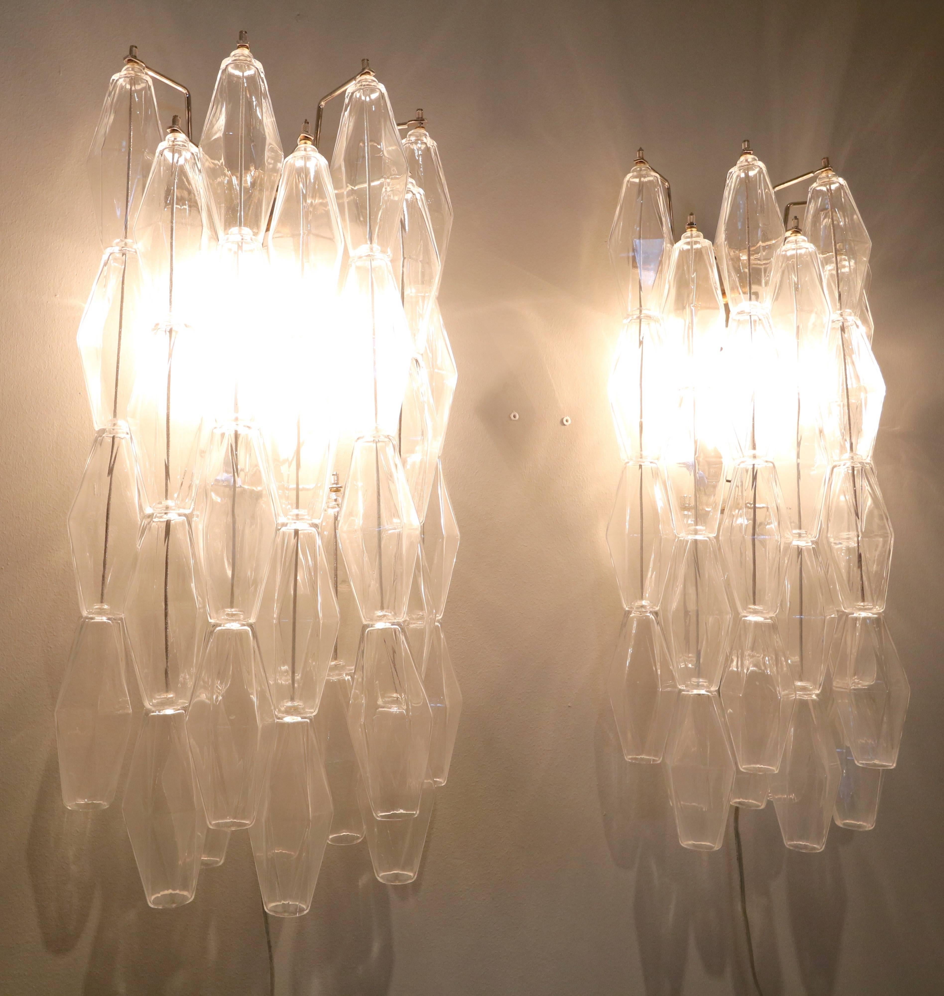 Pair of Long 1970s Venini Style Polyhedron Murano Glass Sconces In Good Condition For Sale In Los Angeles, CA