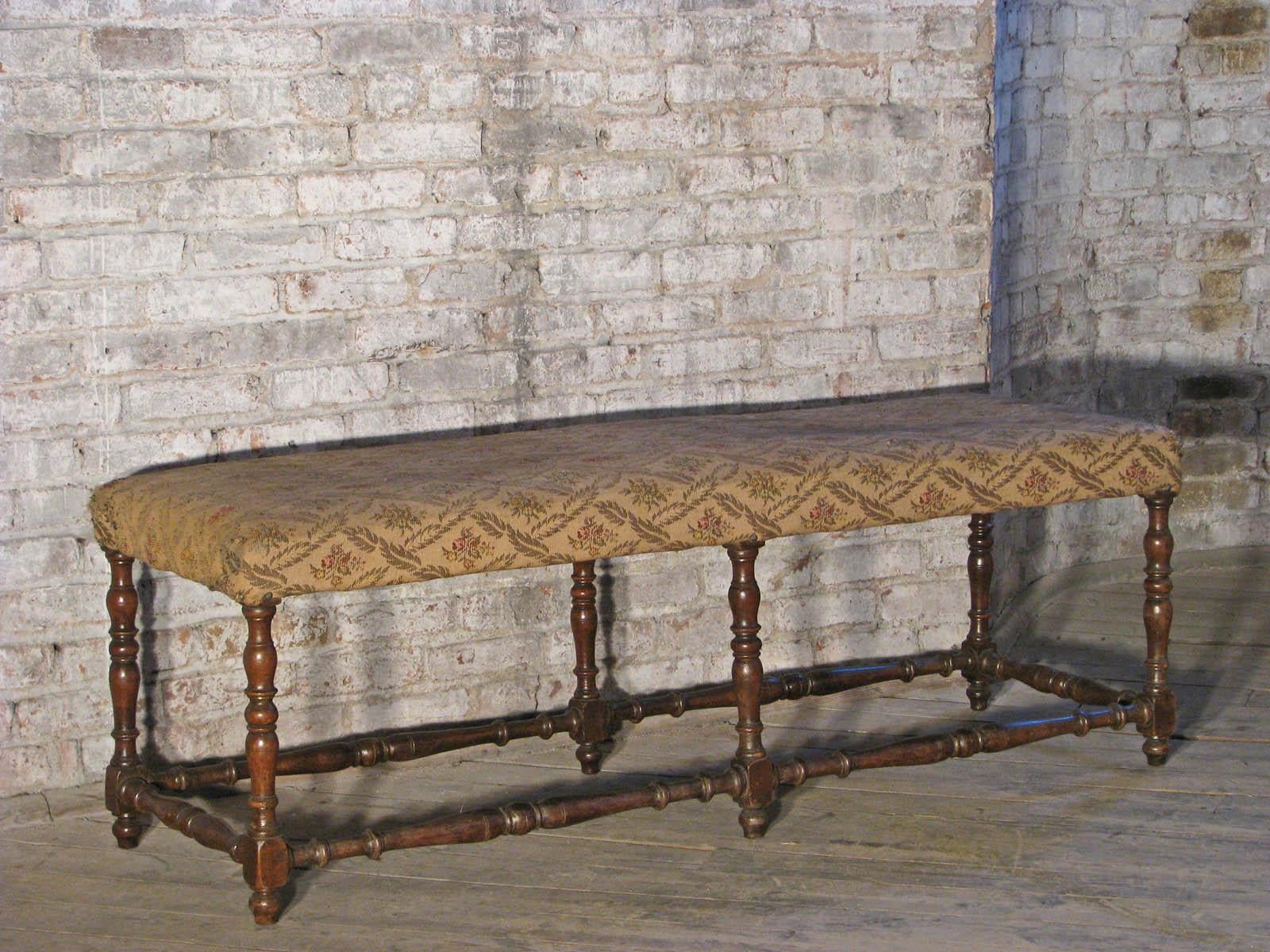 Turned Pair of Long French Early 18th Century Upholstered Walnut Benches For Sale