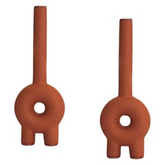 Coppia di vasi a collo lungo in ceramica di Faina