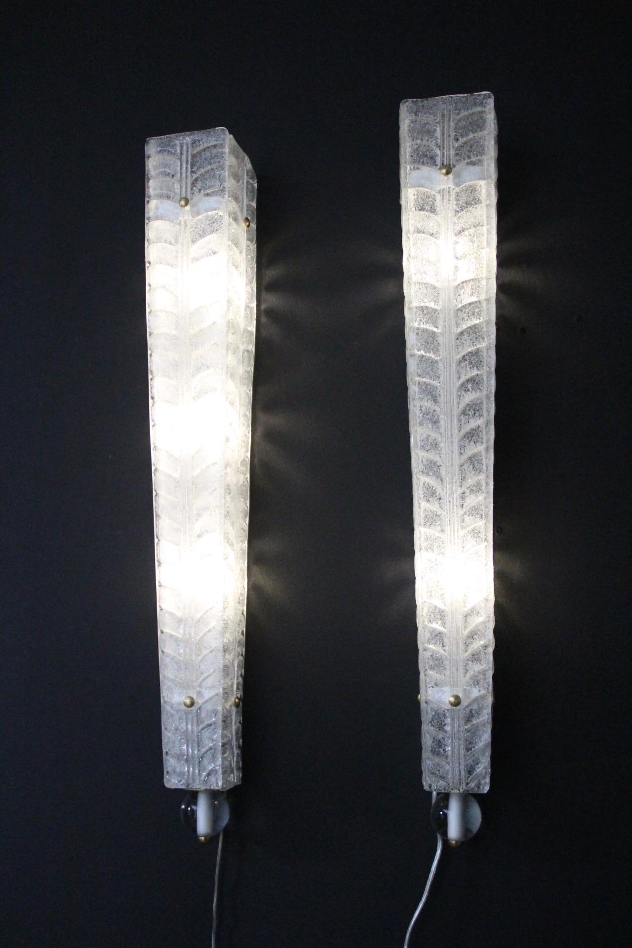 Pareja de Apliques Largos de Cristal de Murano Graniglia Blanco , Apliques Largos en venta 4