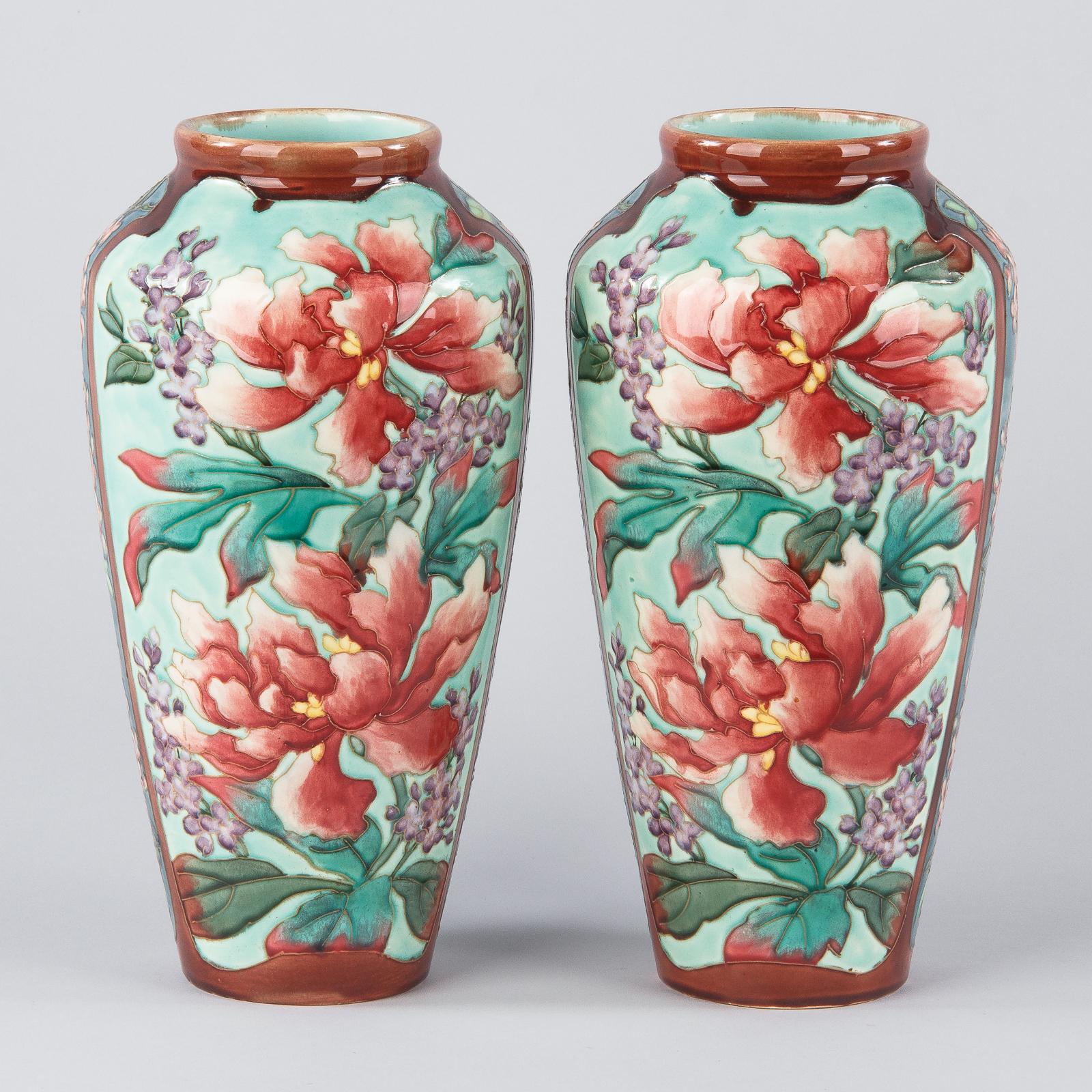 Pair of Longchamp Majolica Ceramic Vases, 1900s 4