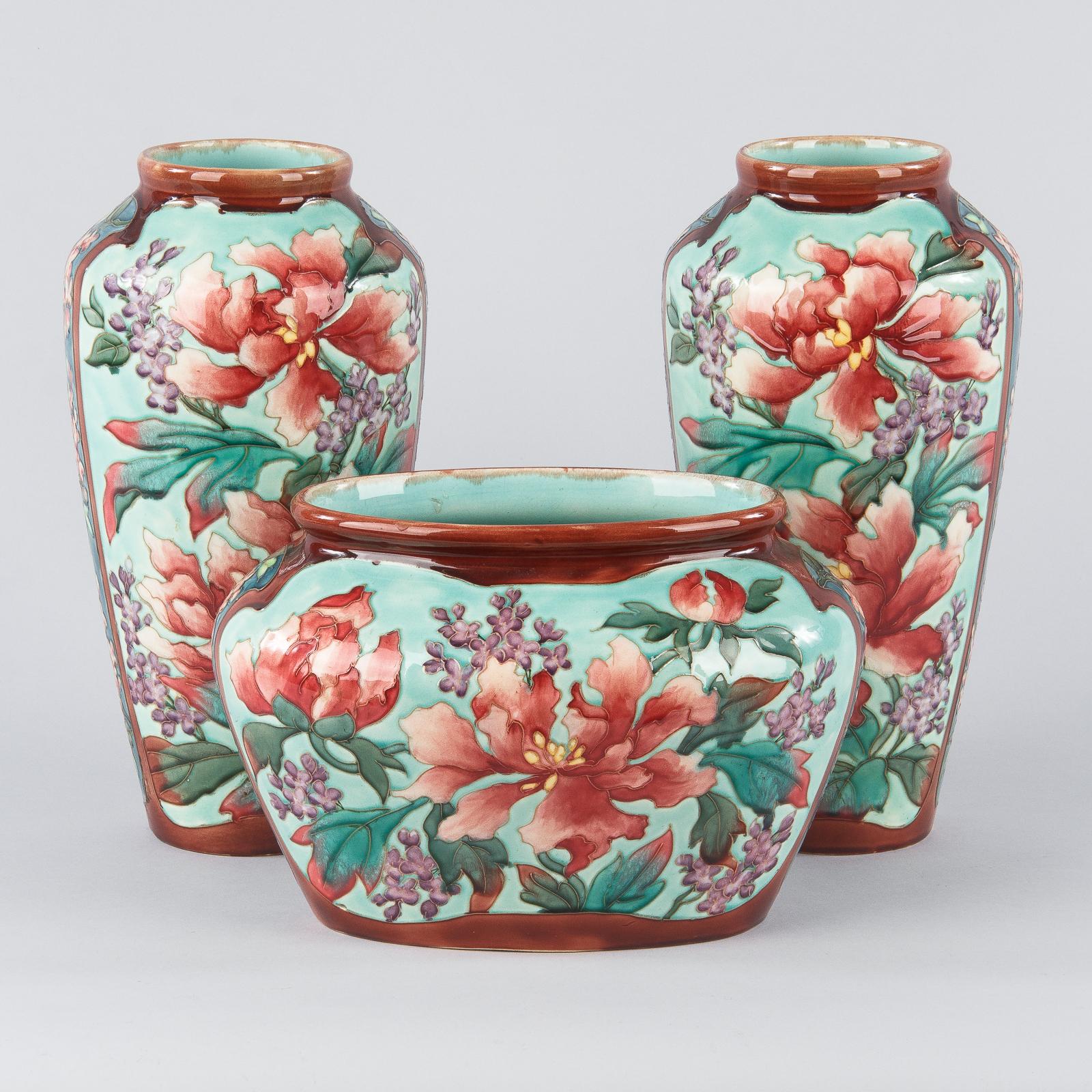 Pair of Longchamp Majolica Ceramic Vases, 1900s 13