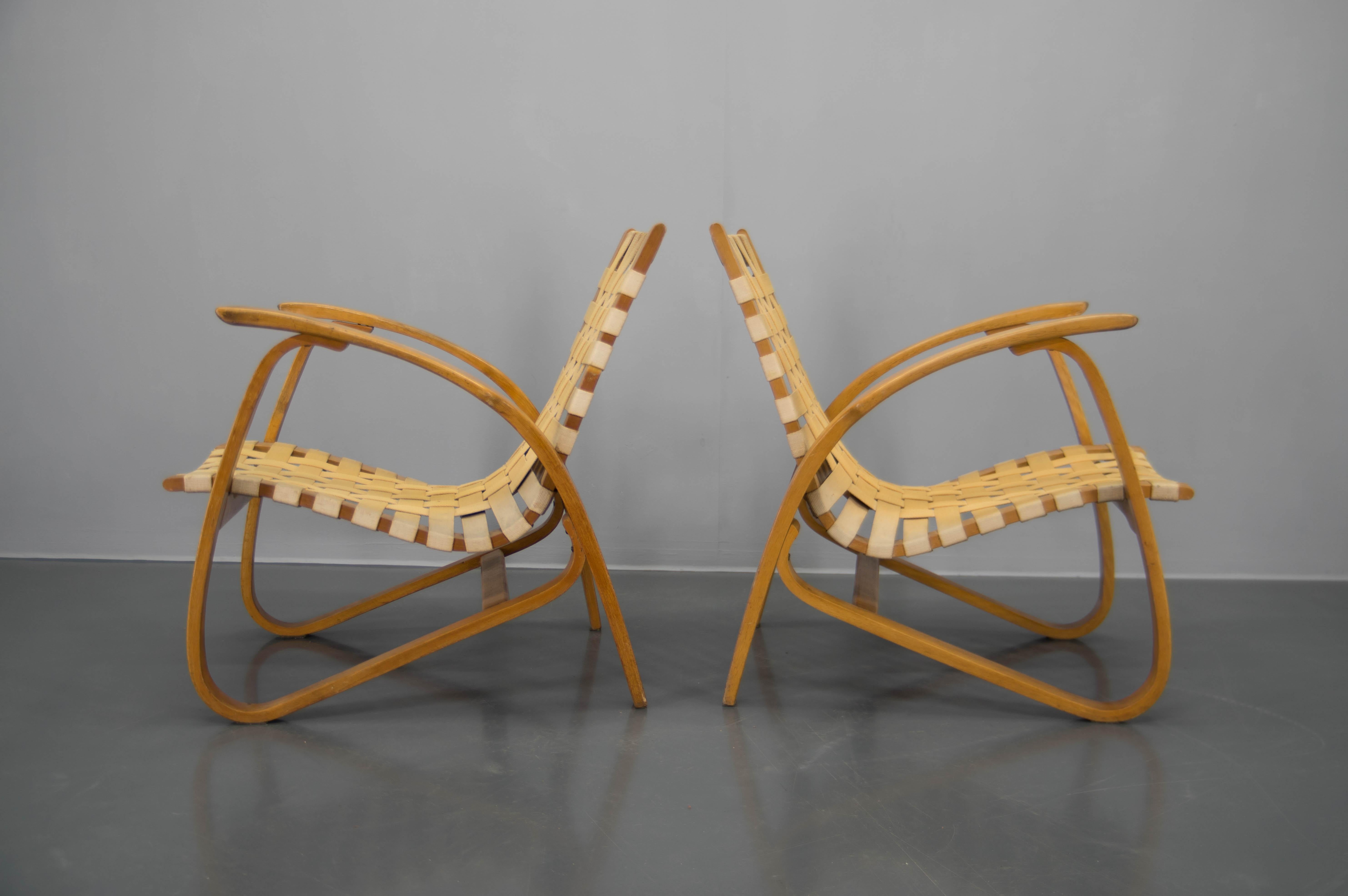 Mid-20th Century Pair of Longue Art Deco Armchairs by Jan Vanek, 1930s