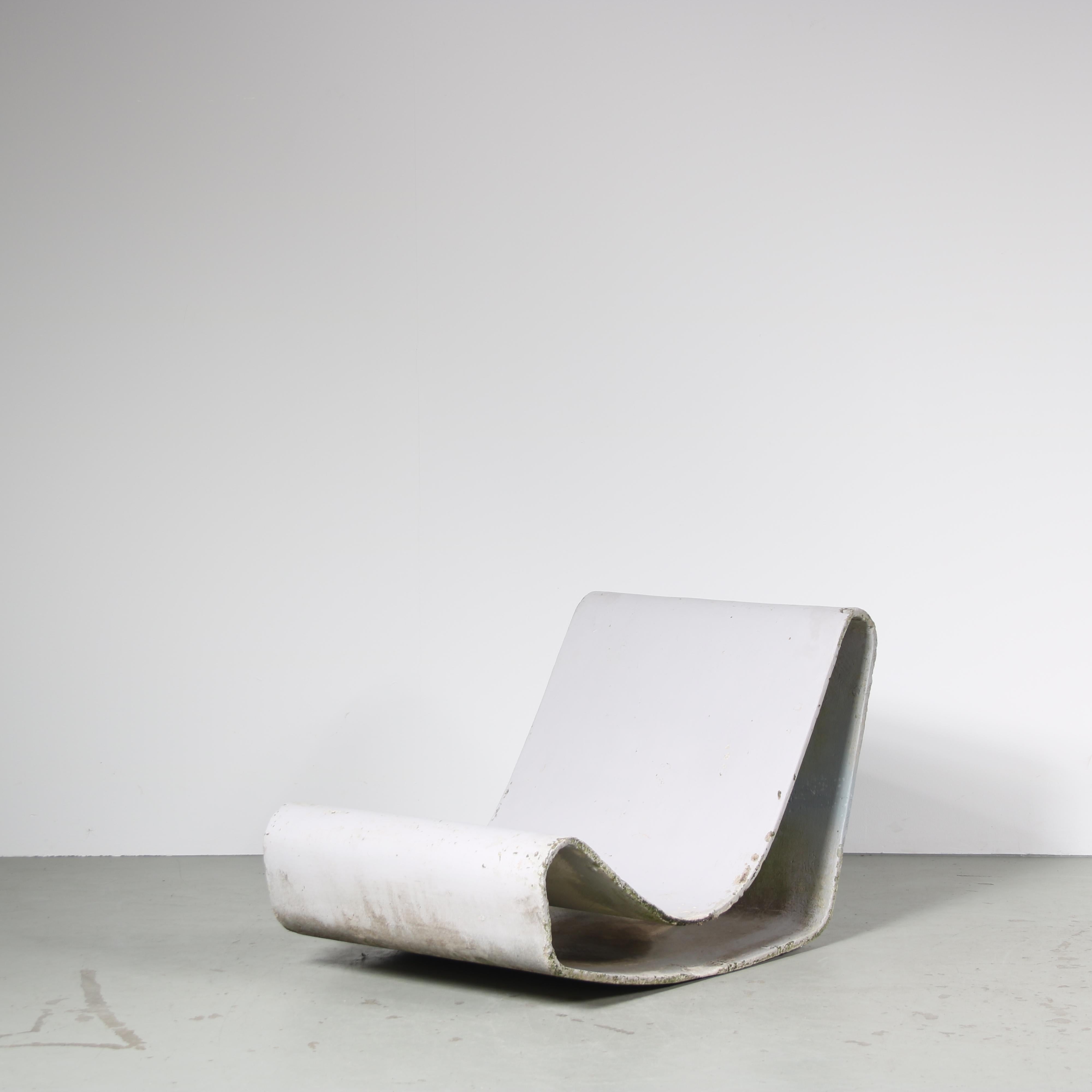 Cement Pair of “Loop” Chairs with Table by Willy Guhl for Eternit, Switzerland 1950