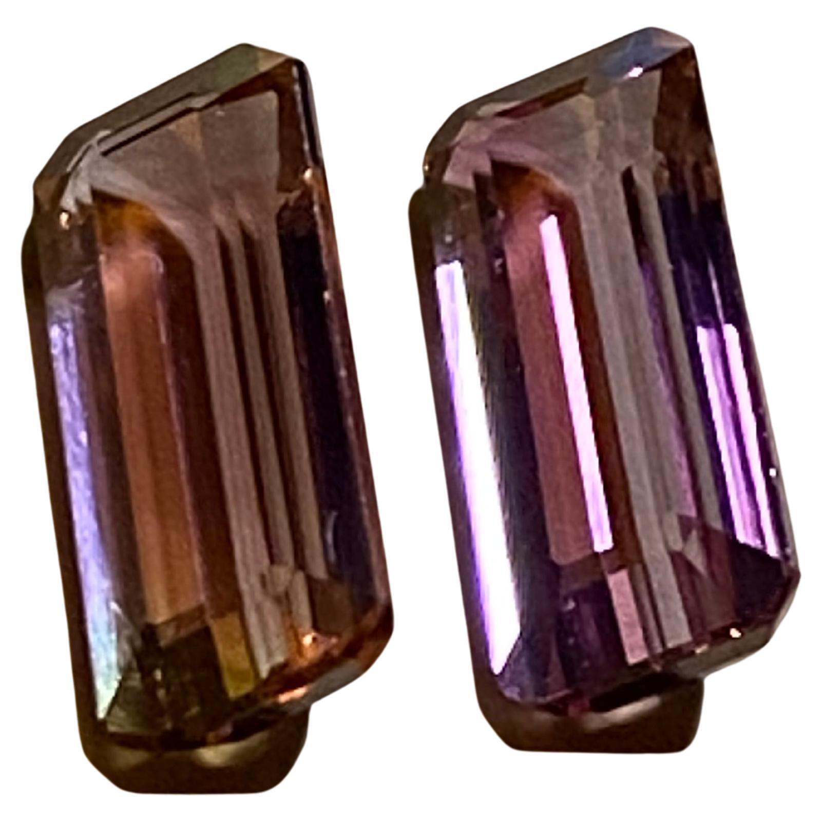 Coppia di tormaline rosa naturali sfuse e abbinate, taglio baguette, 5,00ct (in totale) in vendita