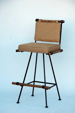 Coppia di sgabelli da bar girevoli "Antibes" di Design Frères