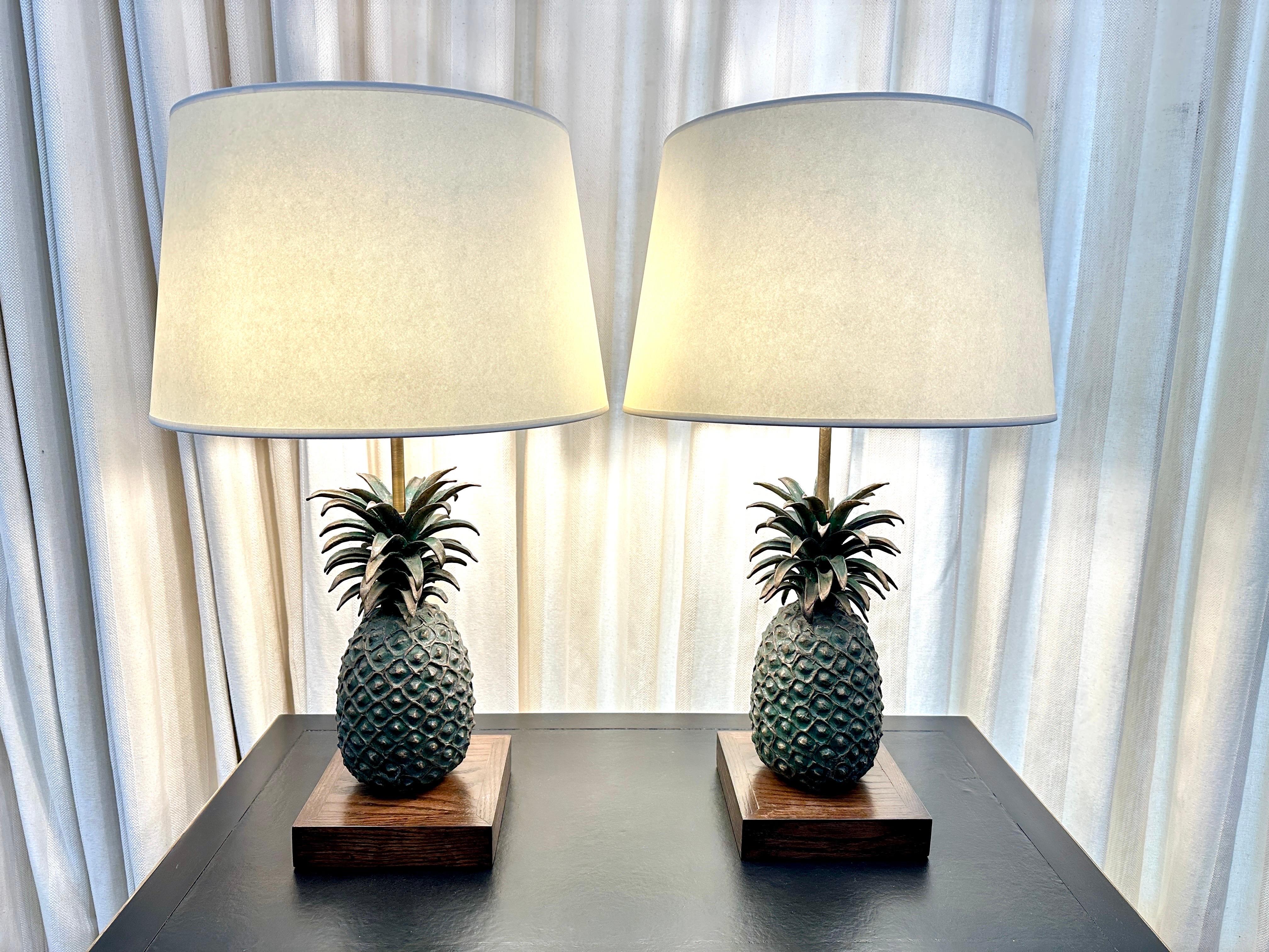 Paar Ananas-Lampen aus vergoldeter Wachsbronze aus dem Cote d'Ivoire im Angebot 1