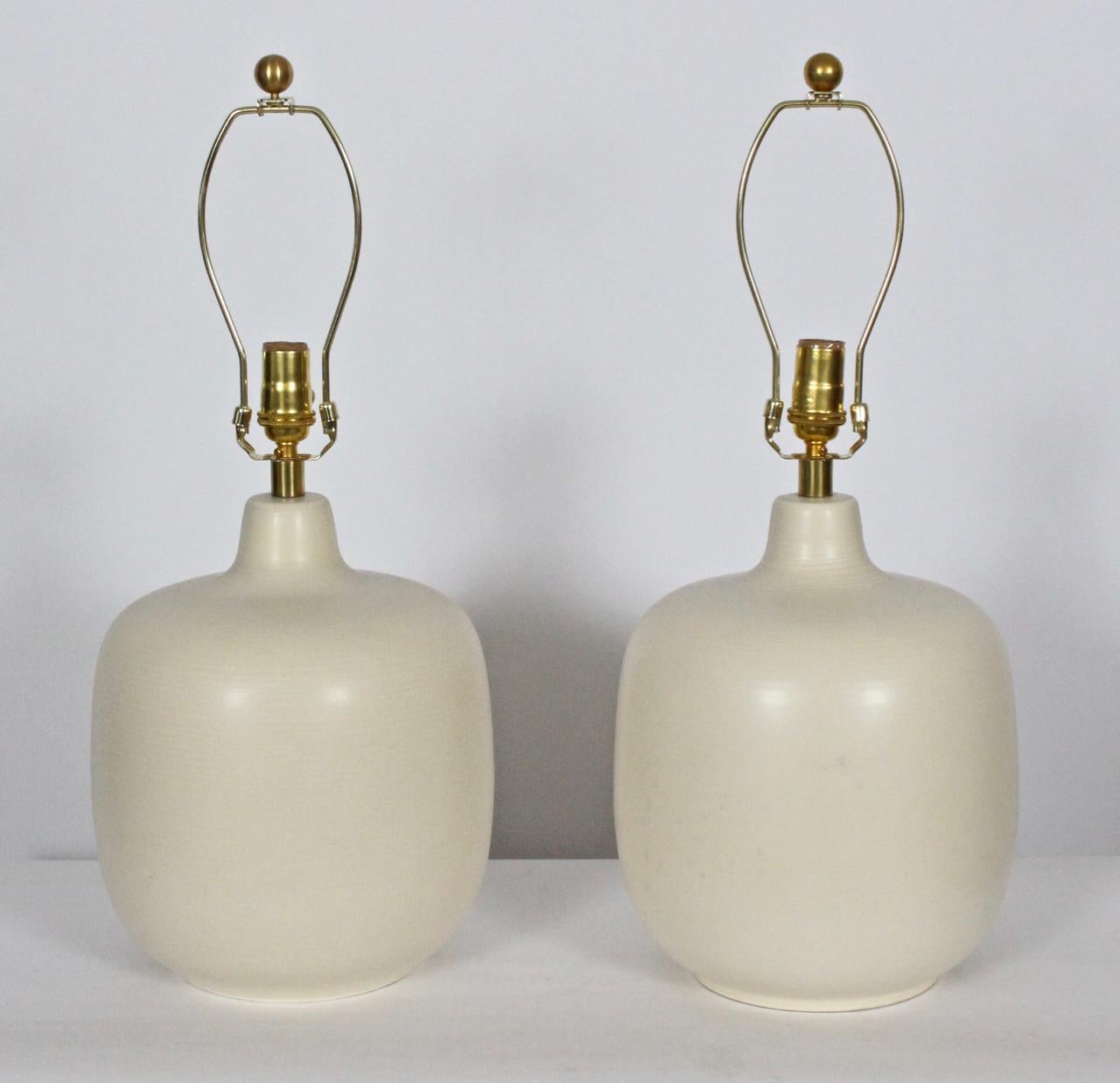 Pair of Lotte and Gunnar Bostlund Bone Stoneware Table Lamps 10