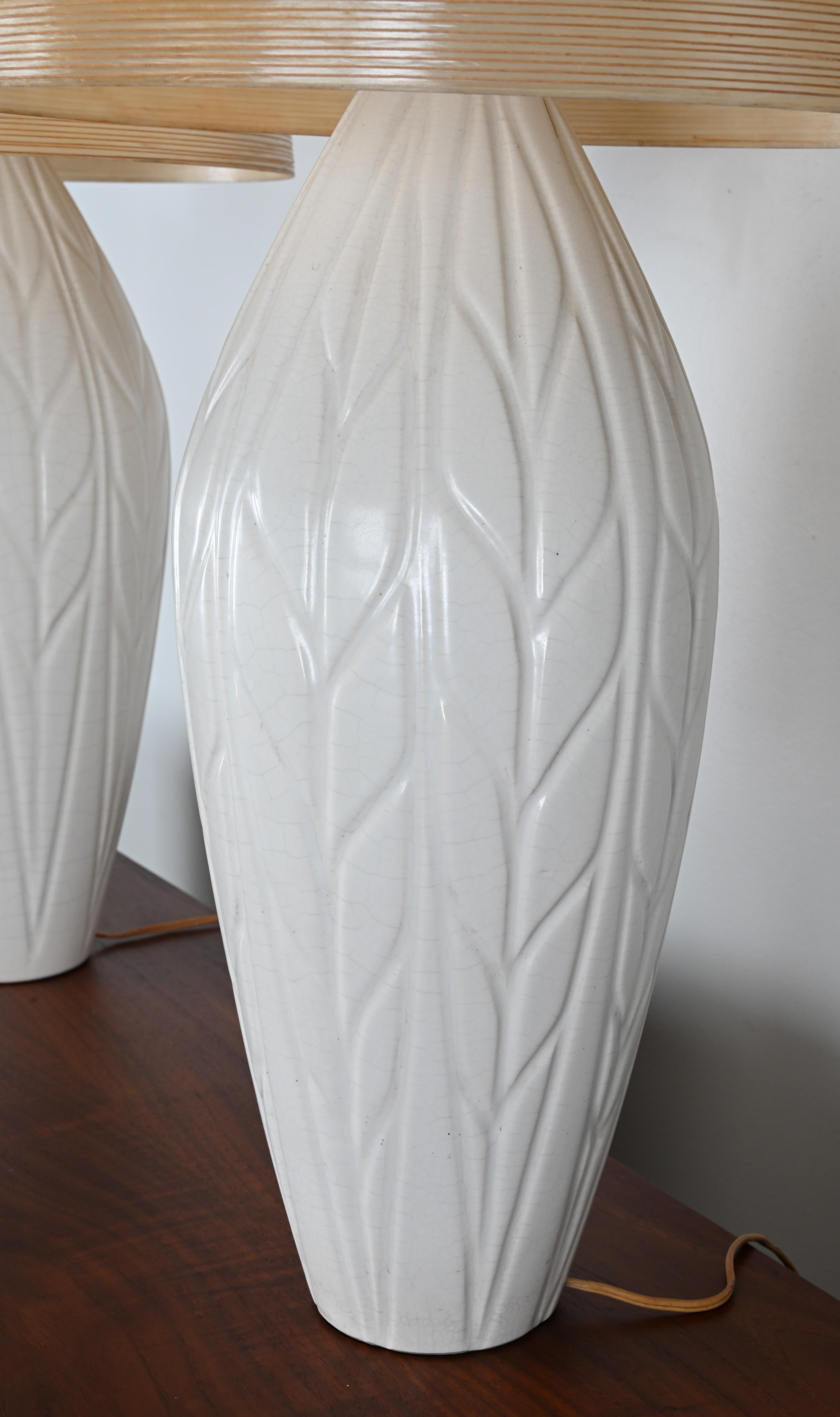 Pareja de lámparas Lotte and Gunnar Bostlund, Siglo XX en venta 3