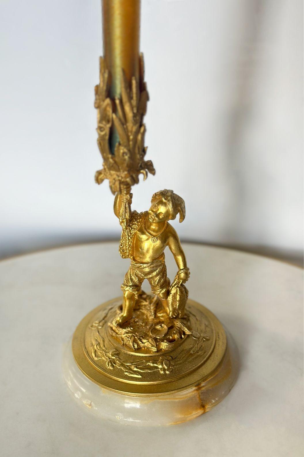 Paar Louis Comfort Tiffany-Vasen aus Bronze, Marmor und Favrile-Glas, Louis Comfort im Zustand „Gut“ in Los Angeles, CA
