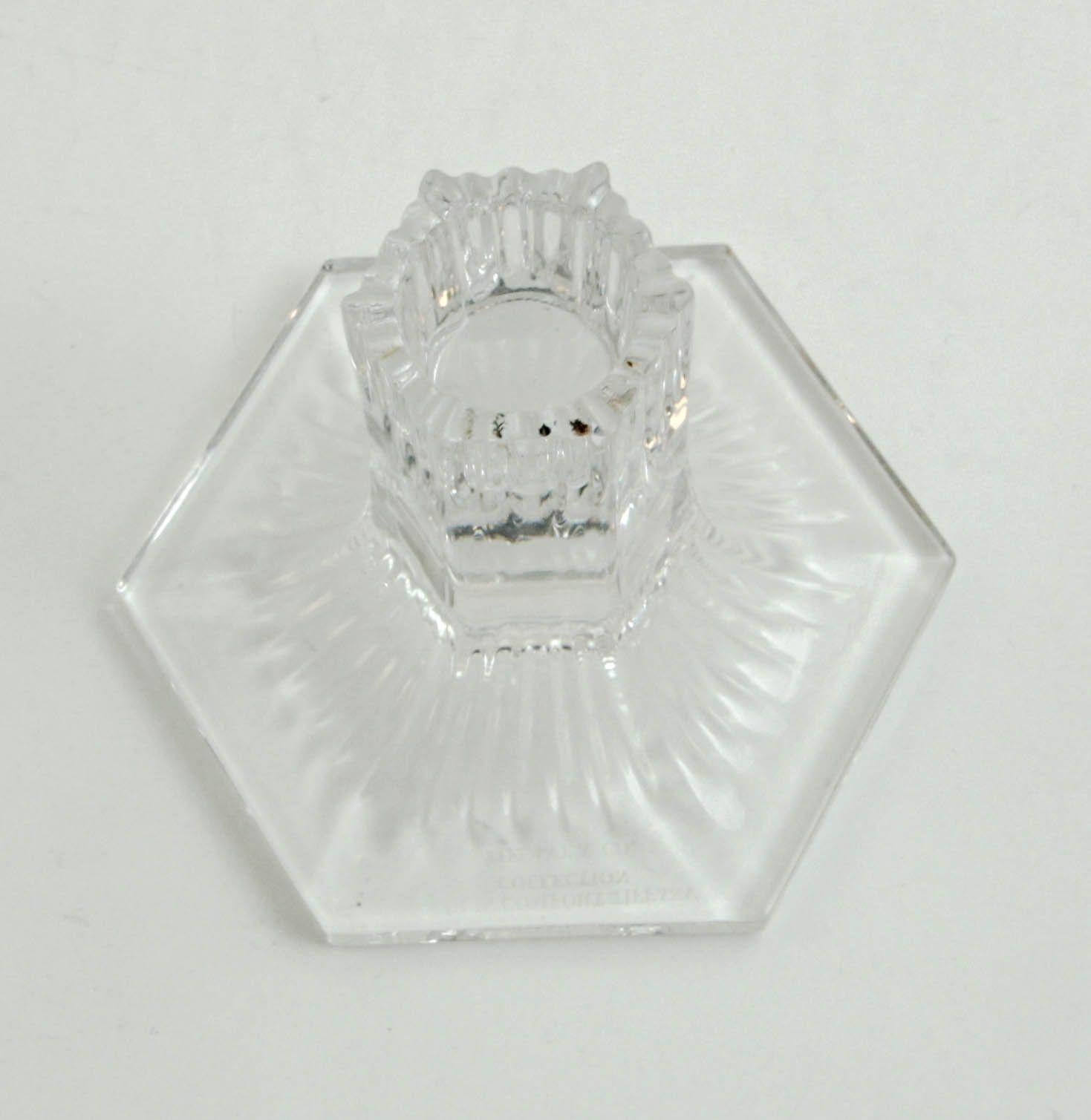 20ième siècle Paire de Louis Comfort Tiffany & Co. Chandeliers cristal clair en vente