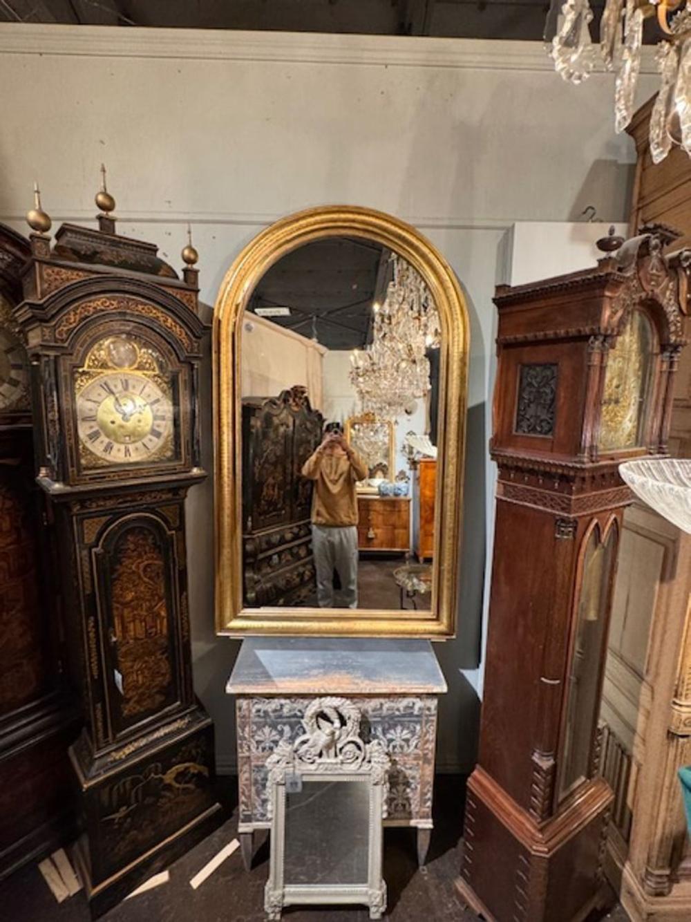 Paar französische Louis-Philippe-Spiegel mit Blattgoldauflage. Ein Favorit der Top-Designer! 39,5 B x 67,5 H
