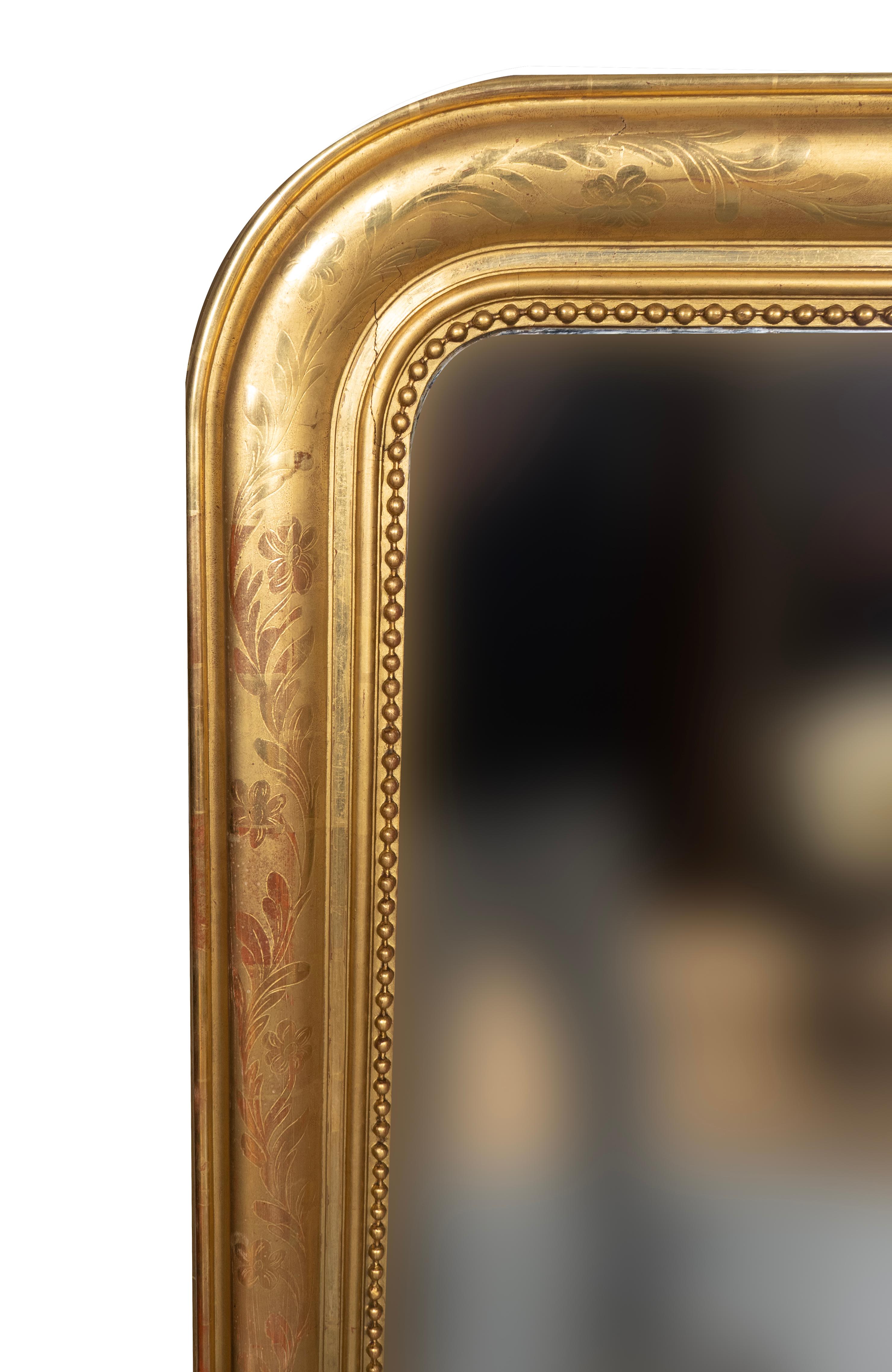 Metà XIX secolo Coppia di specchi in legno dorato Louis Philippe in vendita