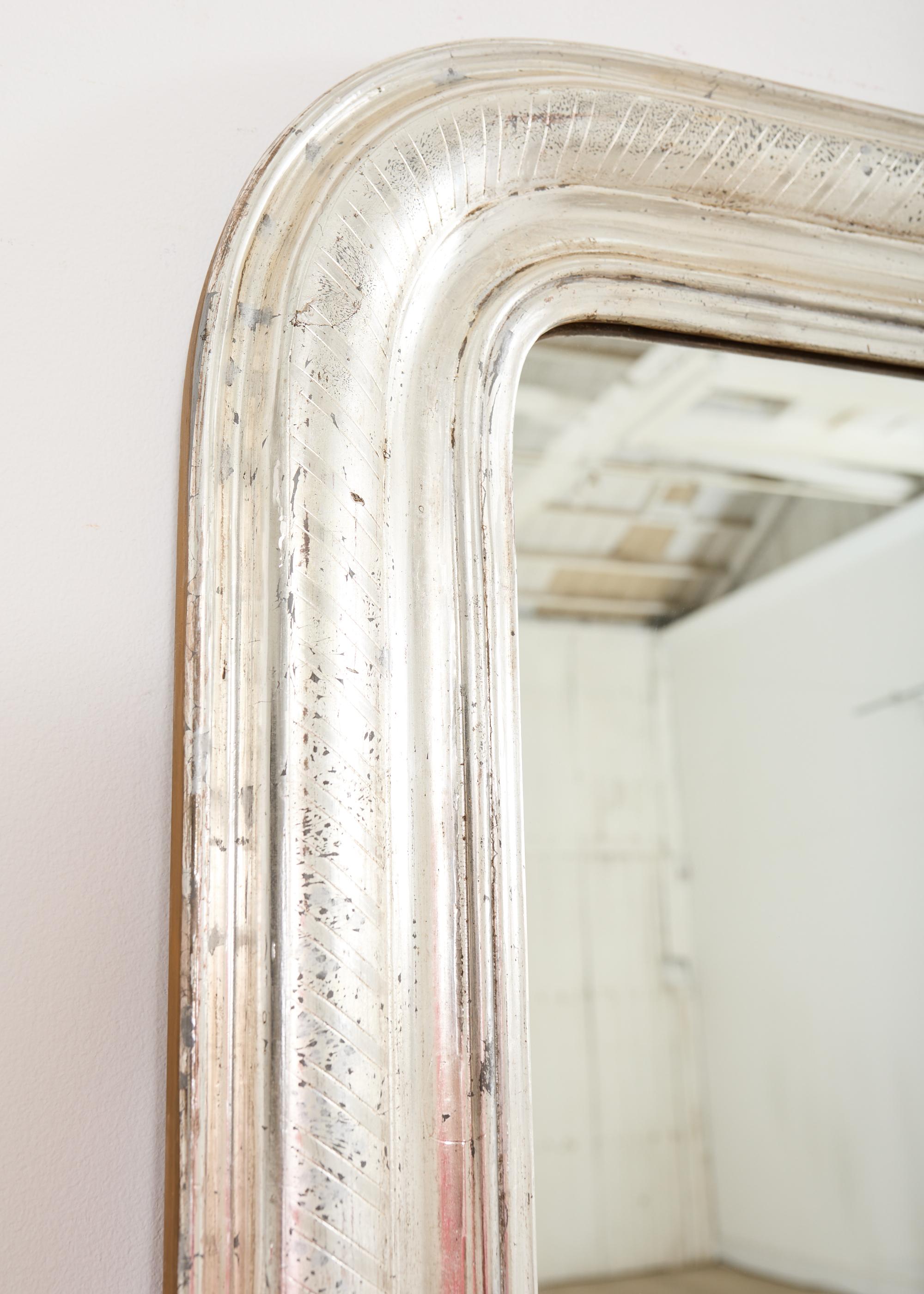 Argenté Paire de miroirs dorés à la feuille d'argent Louis Philippe 6 pieds en vente