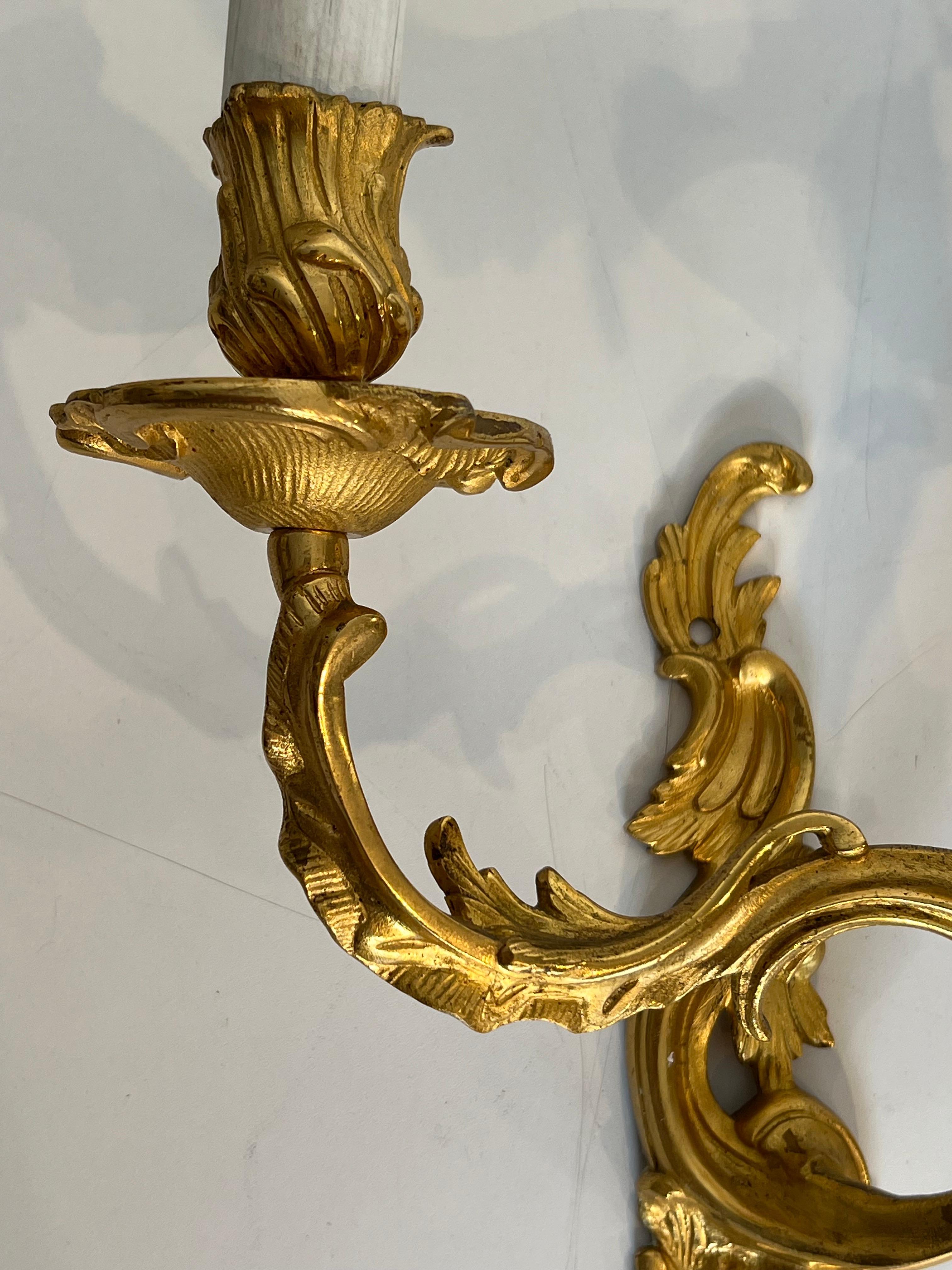 Coppia di sconsigliere in bronzo dorato in stile Luigi XV In condizioni buone in vendita a Marcq-en-Barœul, Hauts-de-France