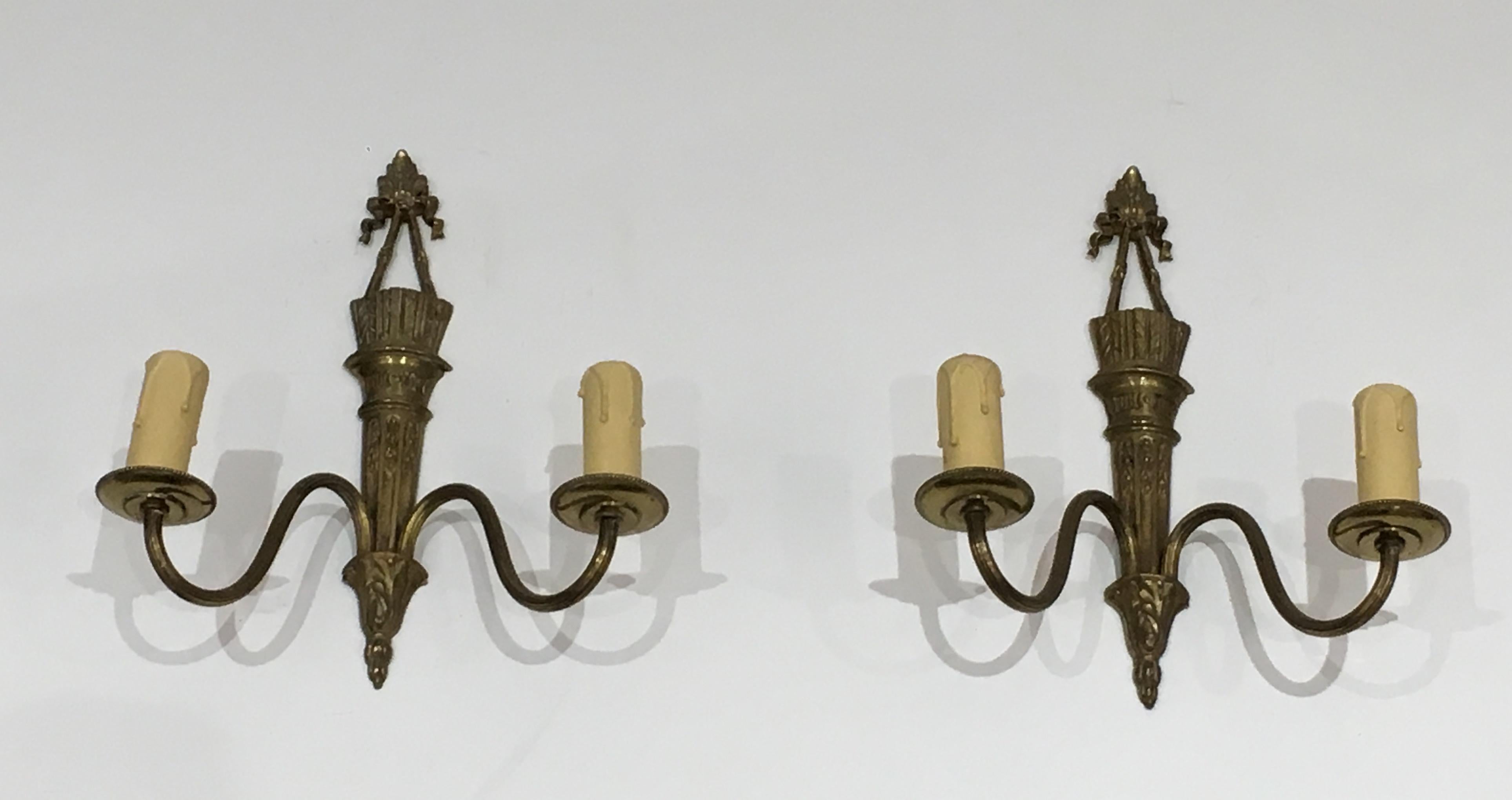 Pair of Louis The 16th Style Bronze Wall Sconces with Quiver and Ribbons For Sale 8