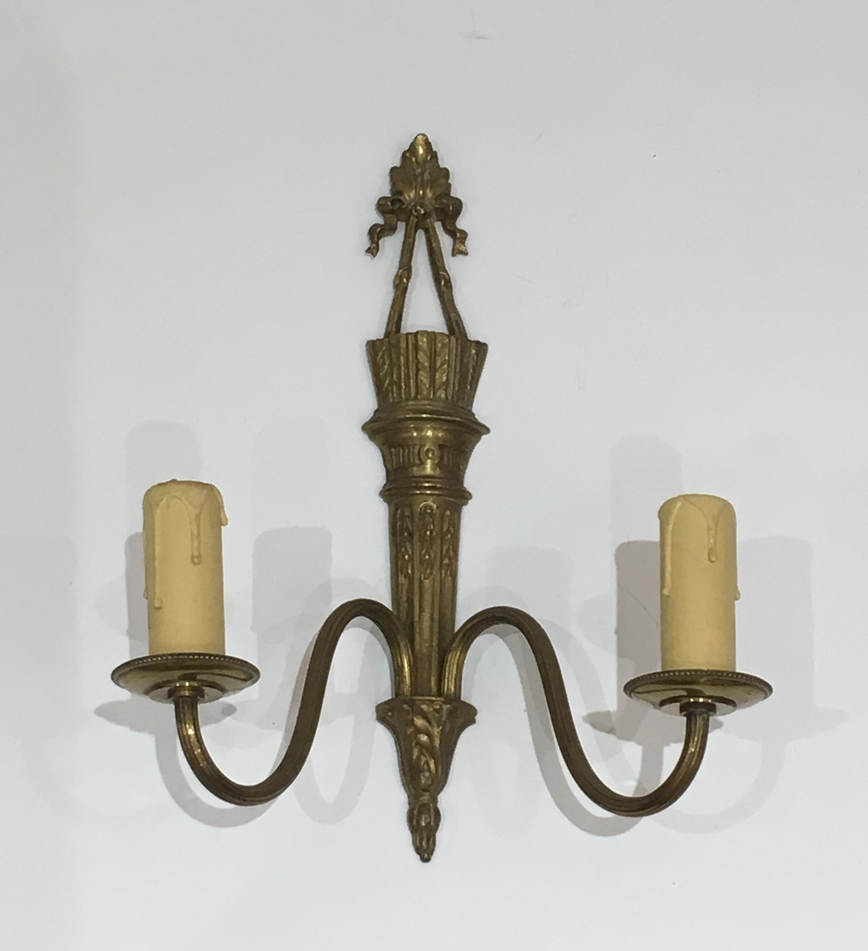French Pair of Louis The 16th Style Bronze Wall Sconces with Quiver and Ribbons For Sale