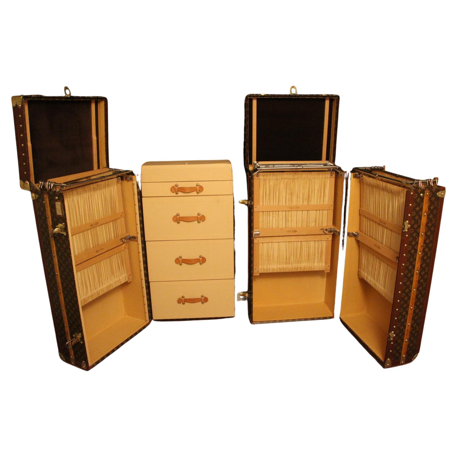 LOUIS VUITTON Vintage Wardrobe 85 Casier Trunk Available For
