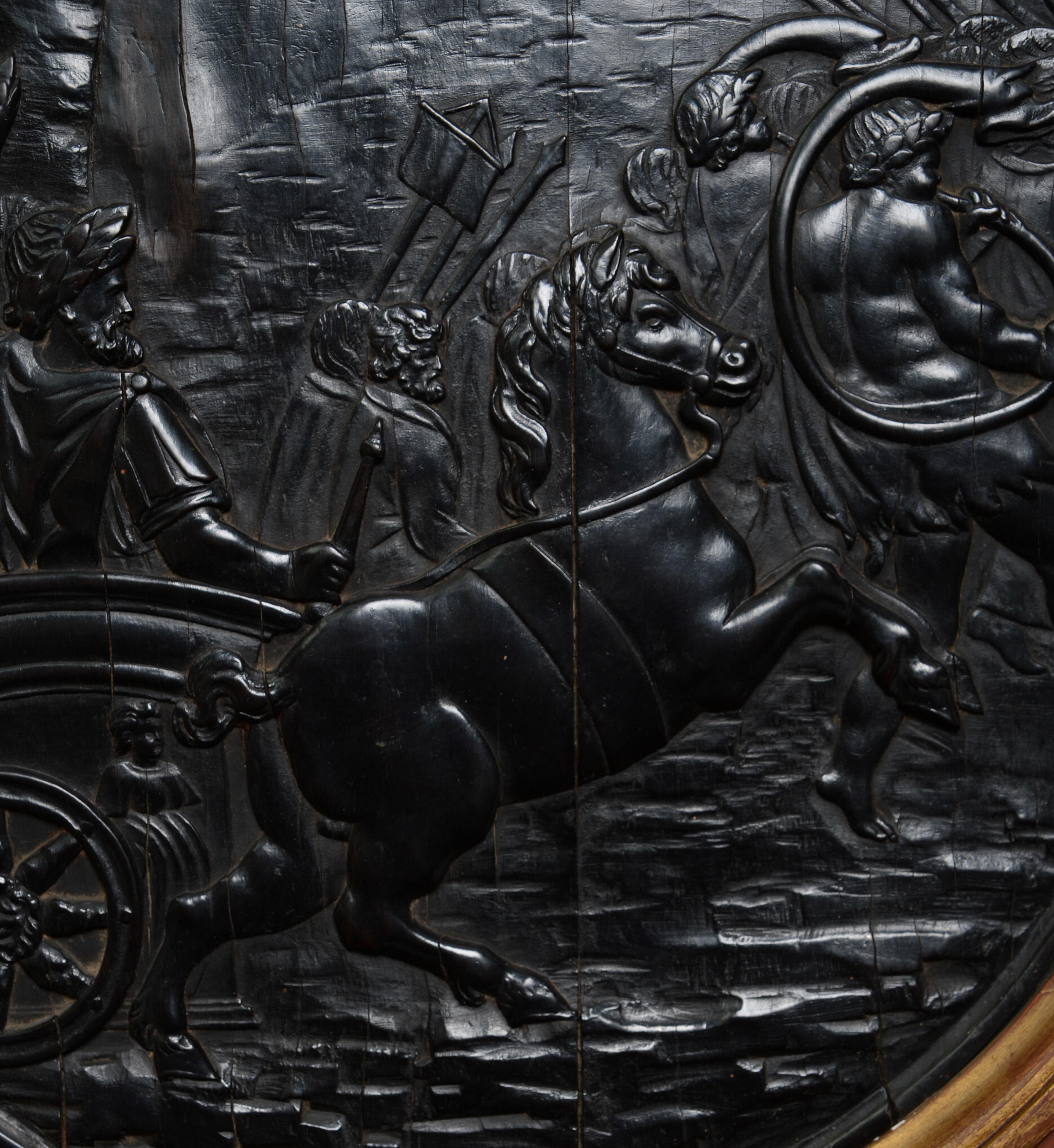 Ébène Paire de tonneaux Louis XIII sculptés en ébène en vente