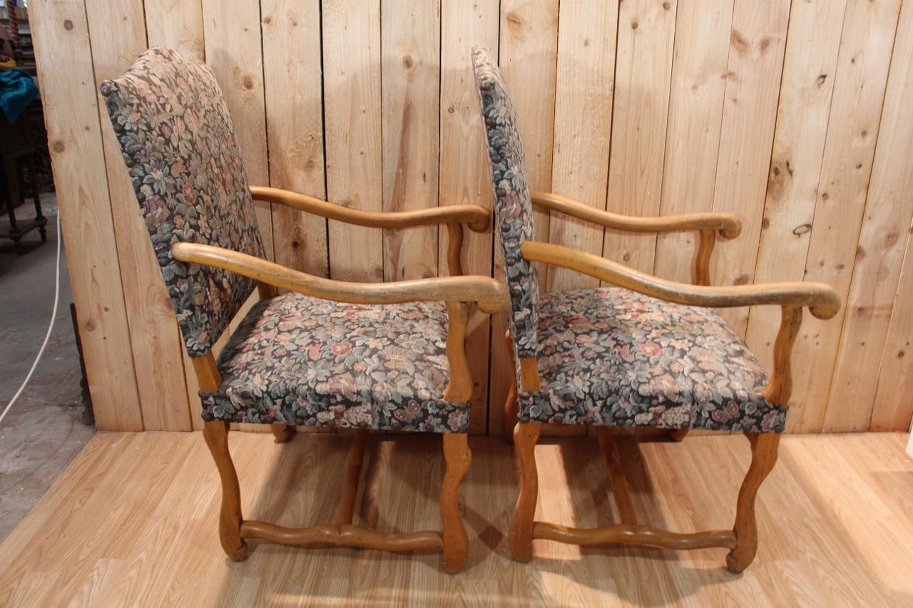 Paar Sessel im Louis XIII-Stil aus Schafsknochen, Nadelspitze und Wandteppich (Holz) im Angebot
