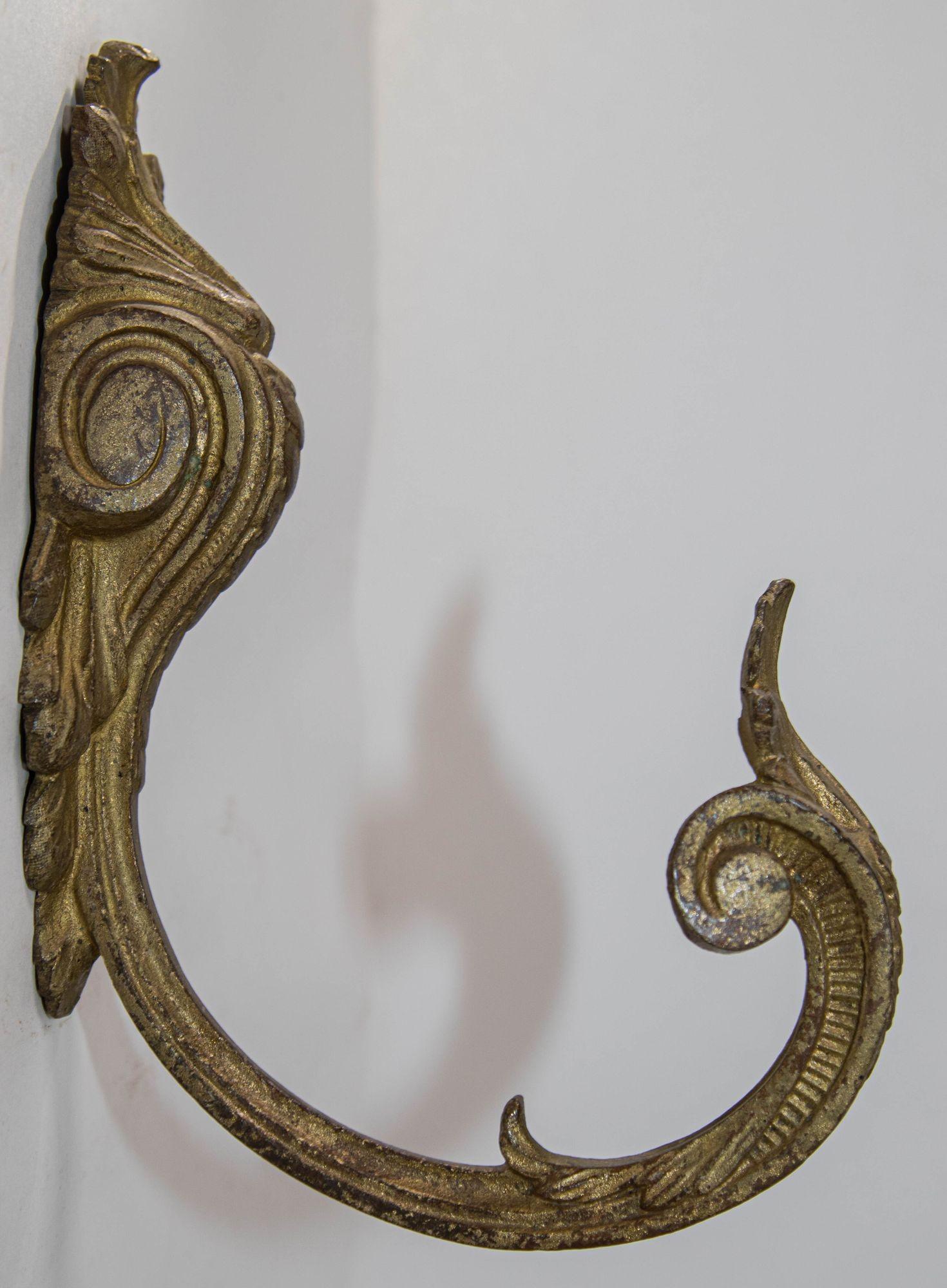 French Pair of Louis XIV Baroque Style Gilt Bronze Curtain Hooks or Tie Backs Set of 2 For Sale
