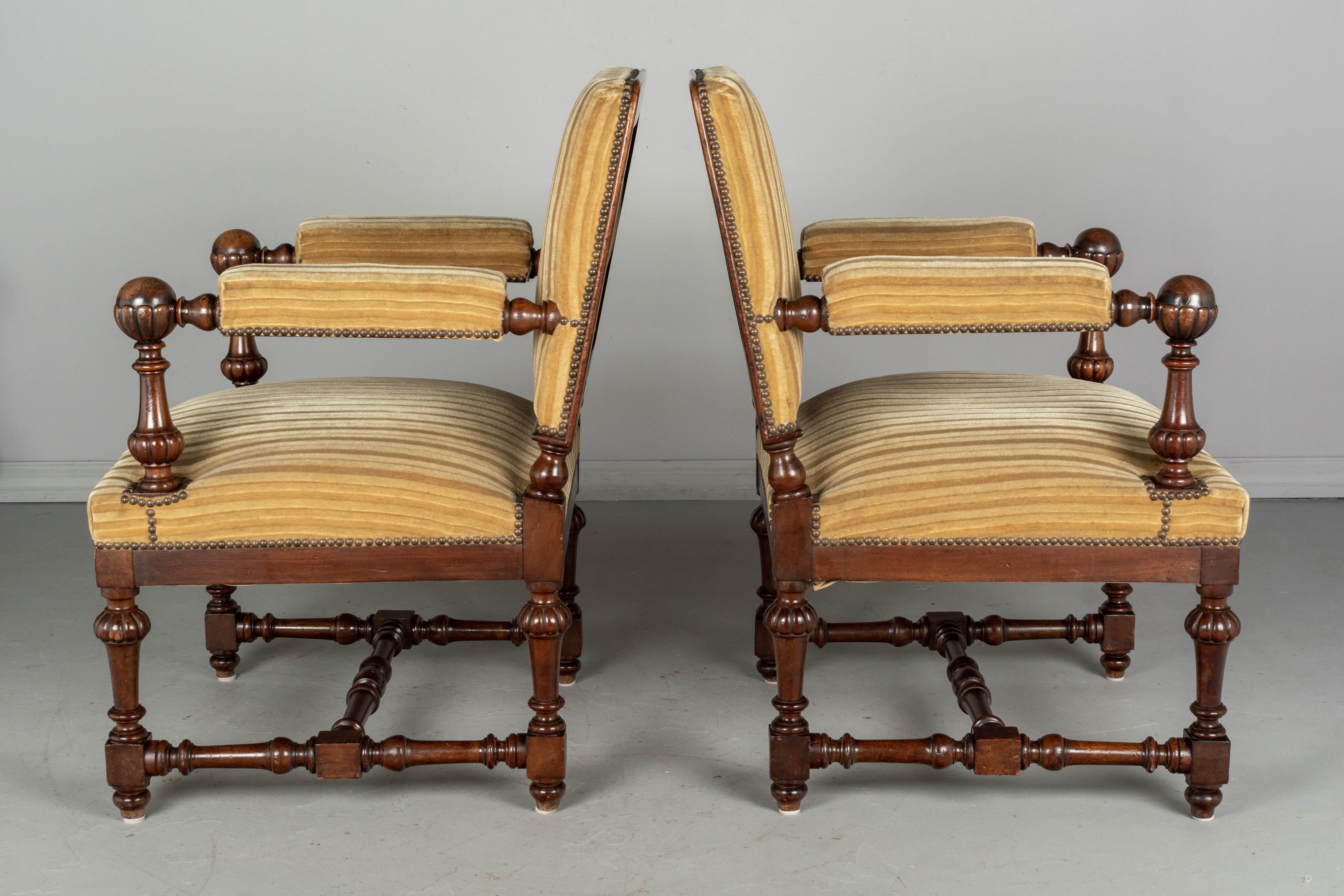 Pair of Louis XIV Style French Walnut Fauteuils In Good Condition In Winter Park, FL