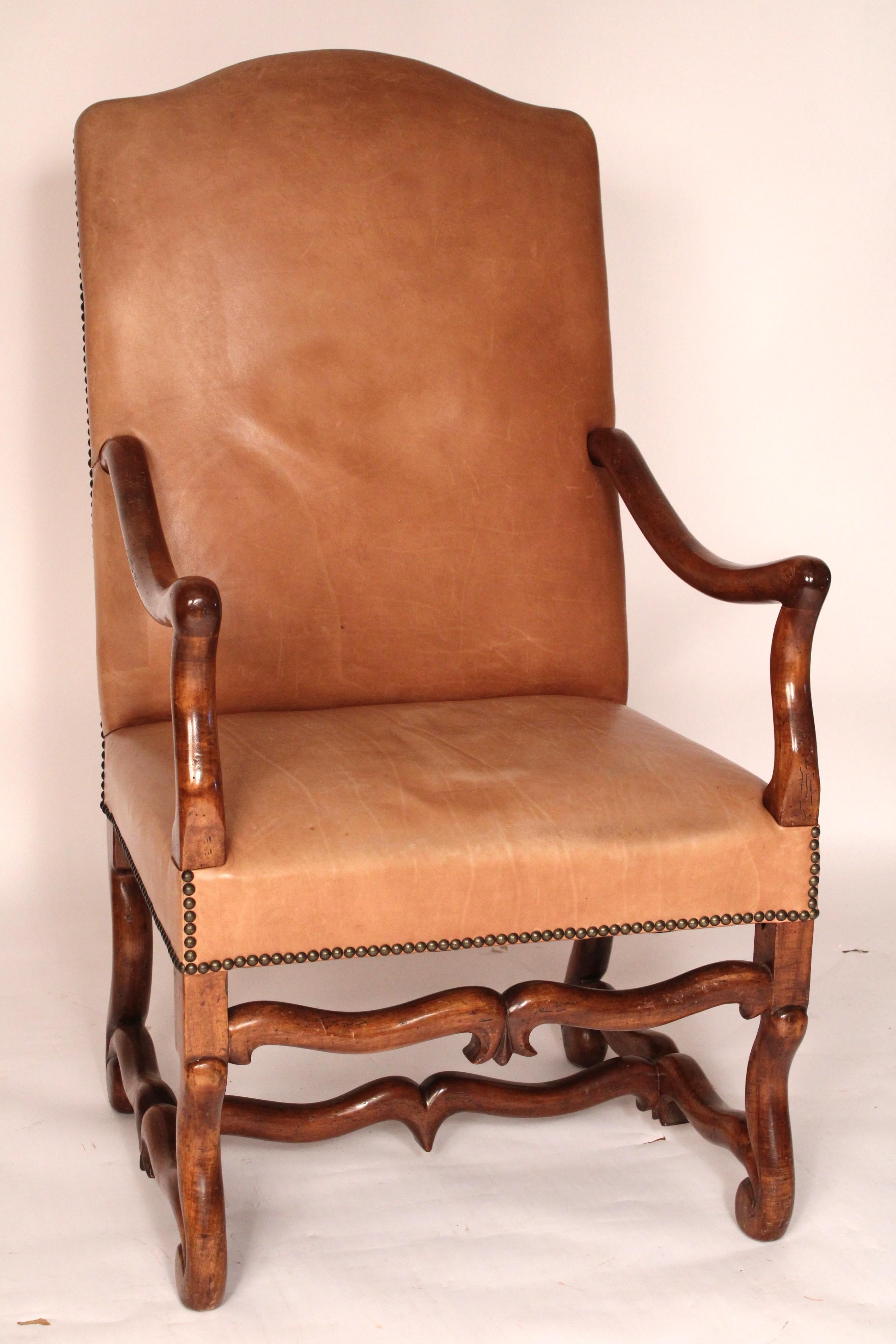 Pair of Louis XIV Style Leather Upholstered Walnut armchairs In Good Condition For Sale In Laguna Beach, CA