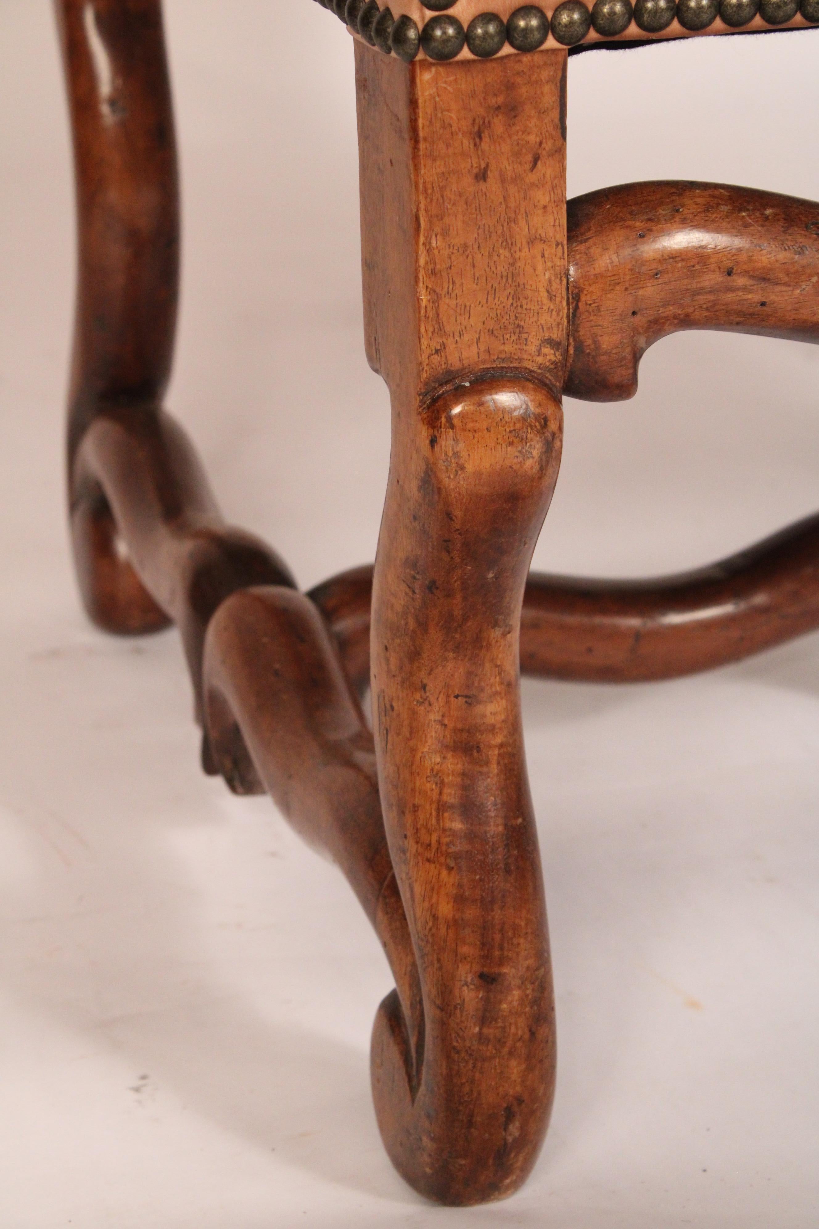 Pair of Louis XIV Style Leather Upholstered Walnut armchairs For Sale 3