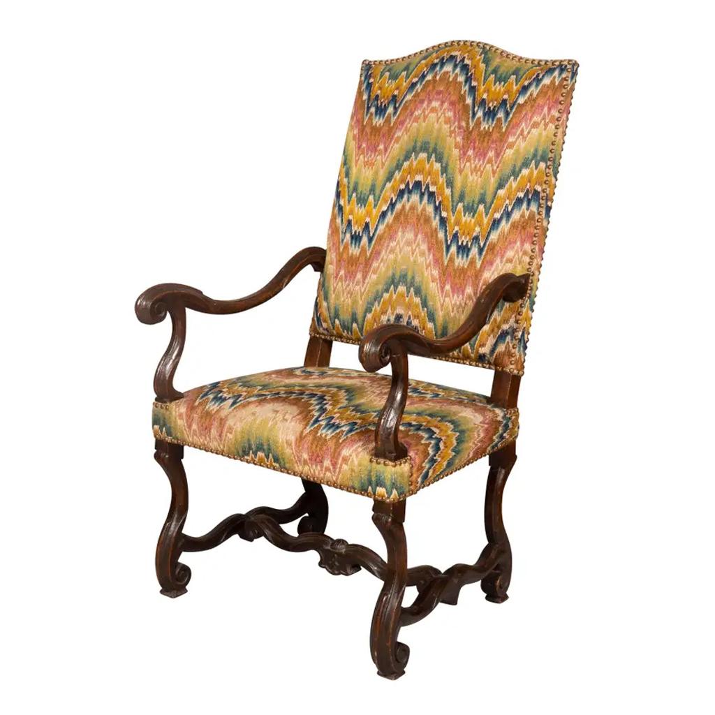 Pareja de sillones Luis XIV de nogal en venta 7
