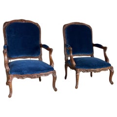 Antique Pair Of Louis XV Armchairs In Carved Fruitwood, Early 18th Century